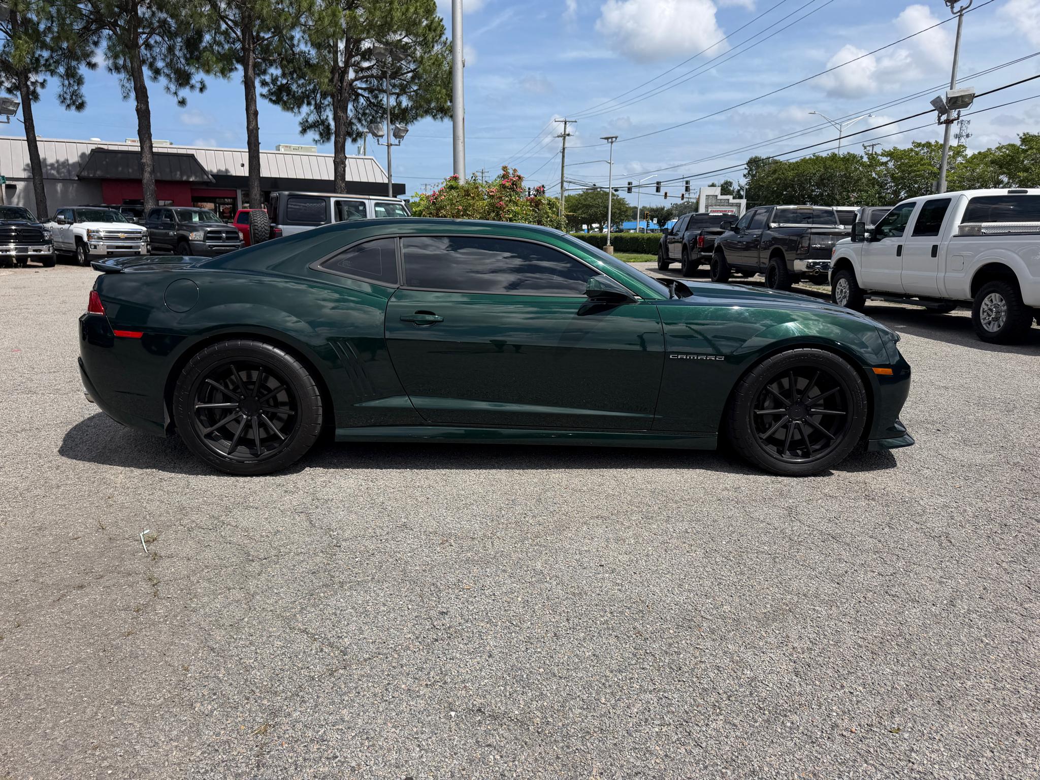 Chevrolet Camaro 2dr Cpe SS w/2SS 2015