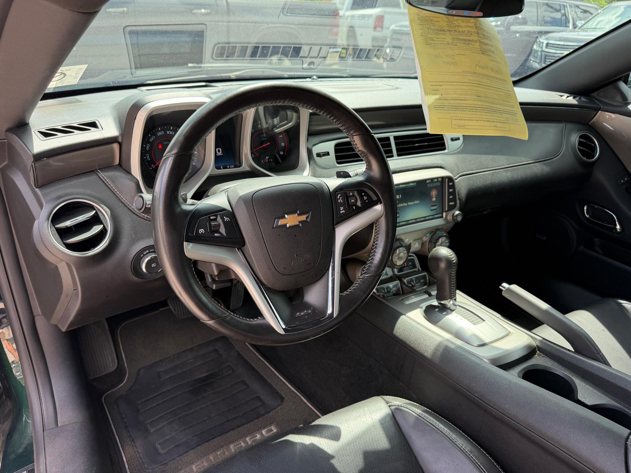Chevrolet Camaro 2dr Cpe SS w/2SS 2015