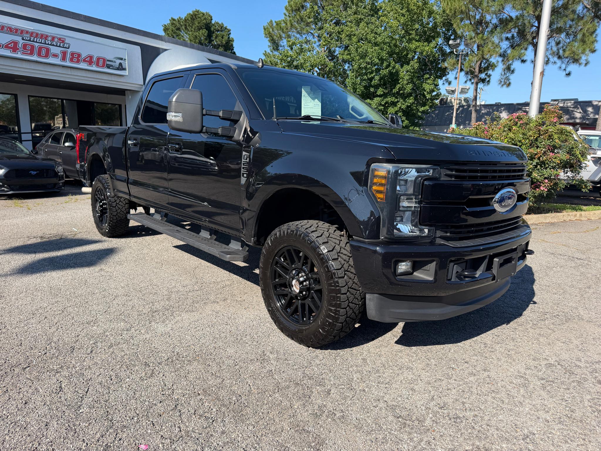 Ford Super Duty F-250 SRW Lariat 4WD Crew Cab 6.75' Box 2019