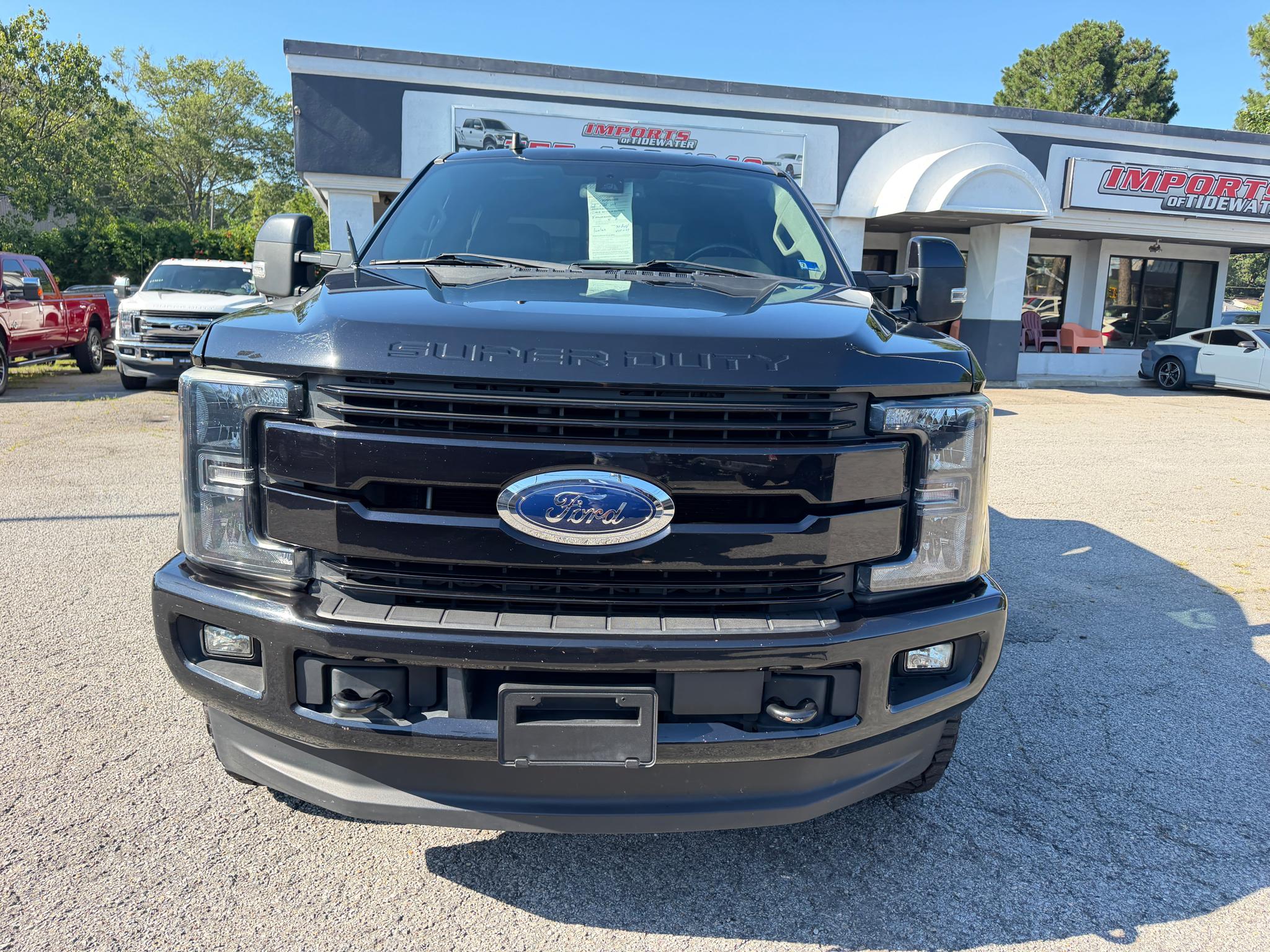 Ford Super Duty F-250 SRW Lariat 4WD Crew Cab 6.75' Box 2019