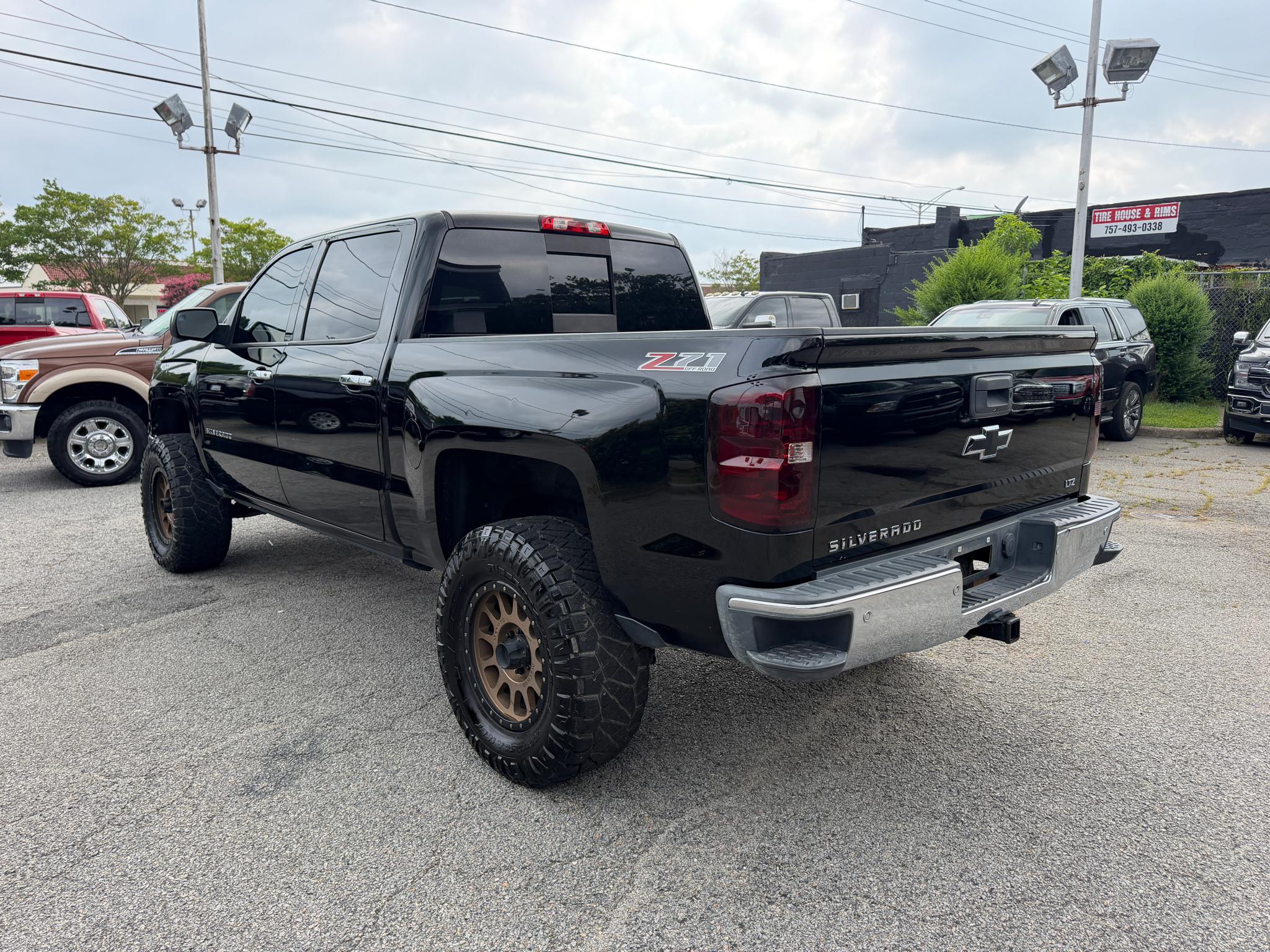 Chevrolet Silverado 1500 4WD Crew Cab 143.5" LTZ w/2LZ 2014