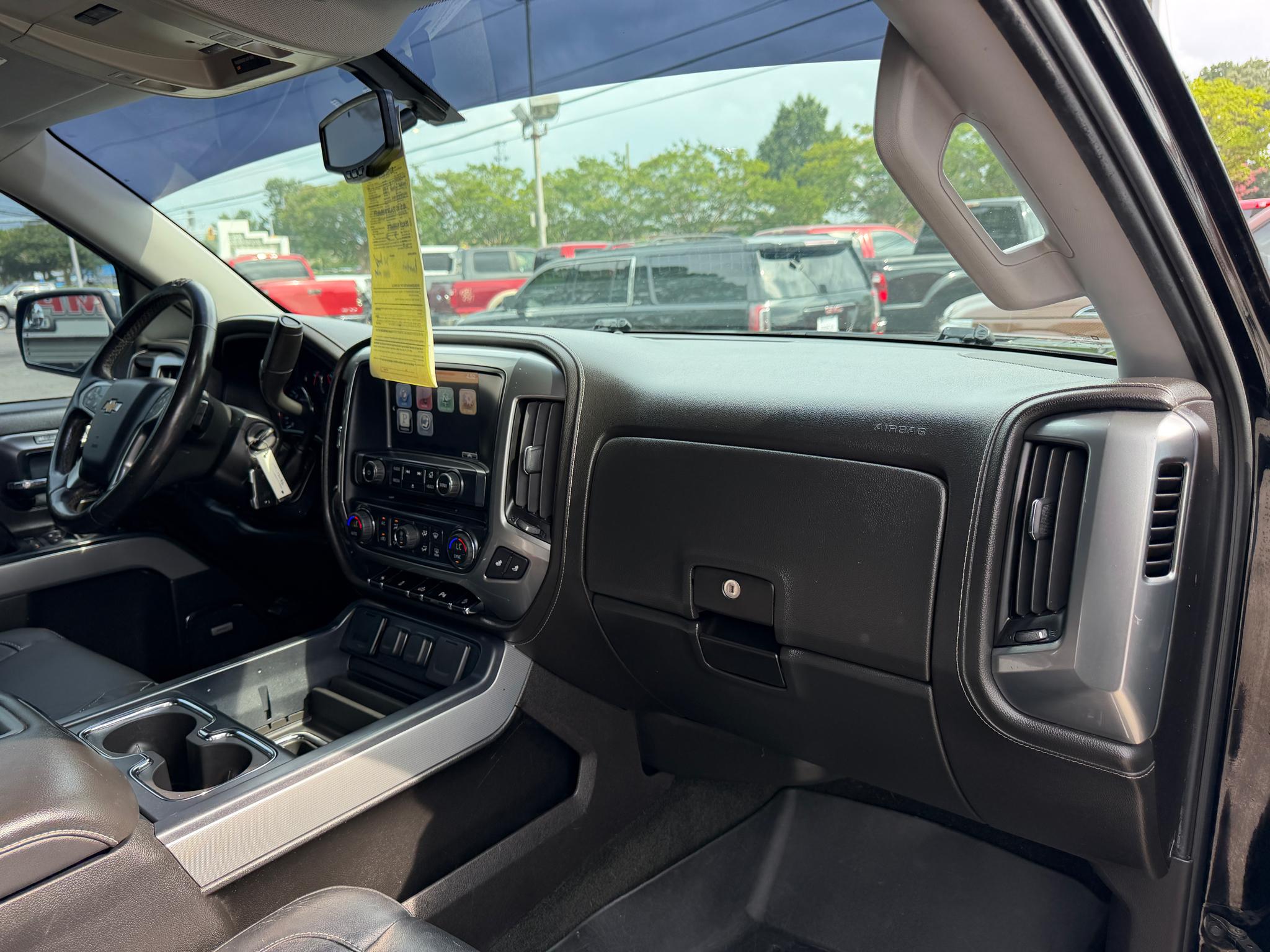 Chevrolet Silverado 1500 4WD Crew Cab 143.5" LTZ w/2LZ 2014