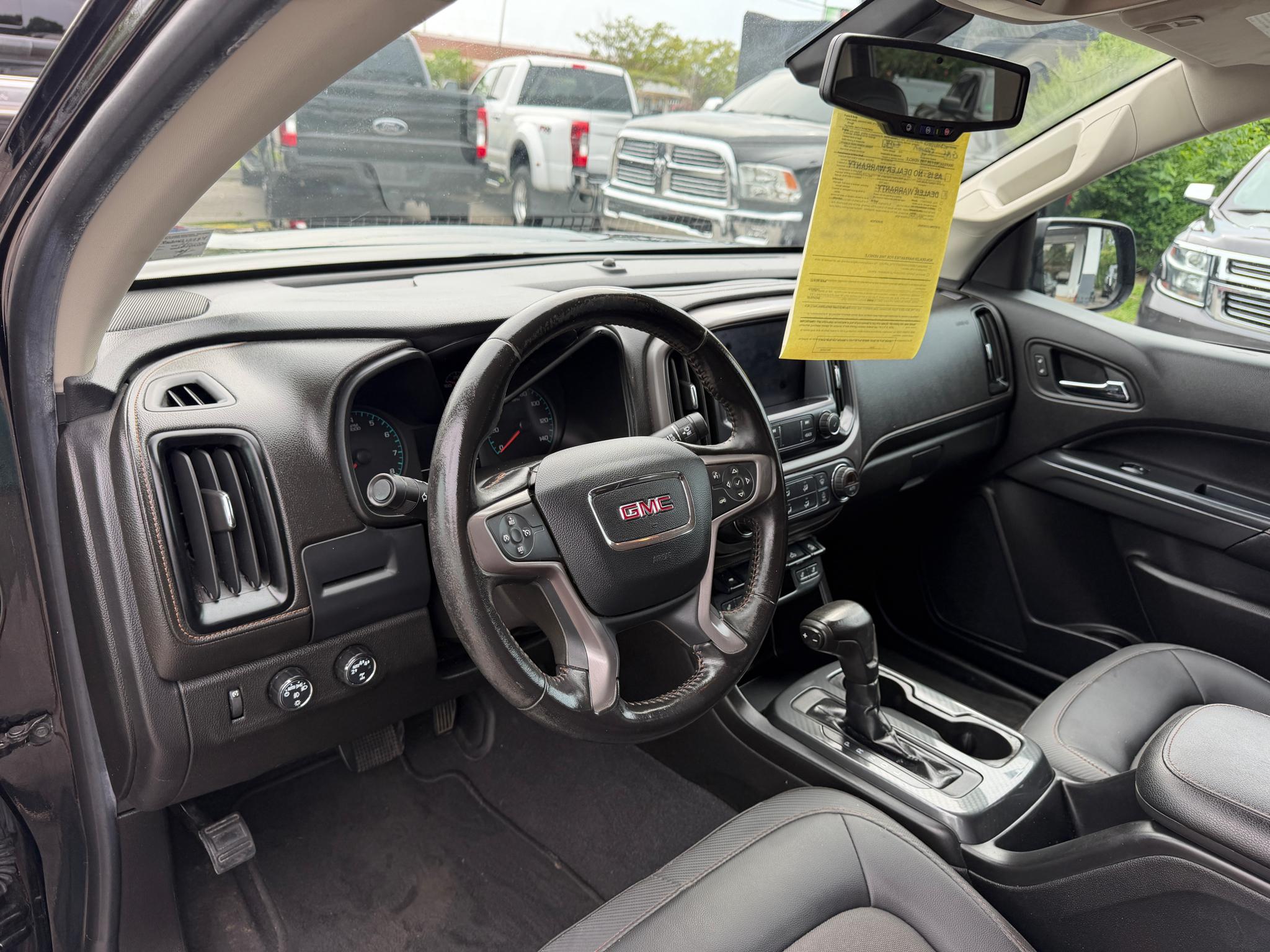 GMC Canyon 4WD Crew Cab 128" AT4 w/Cloth 2021