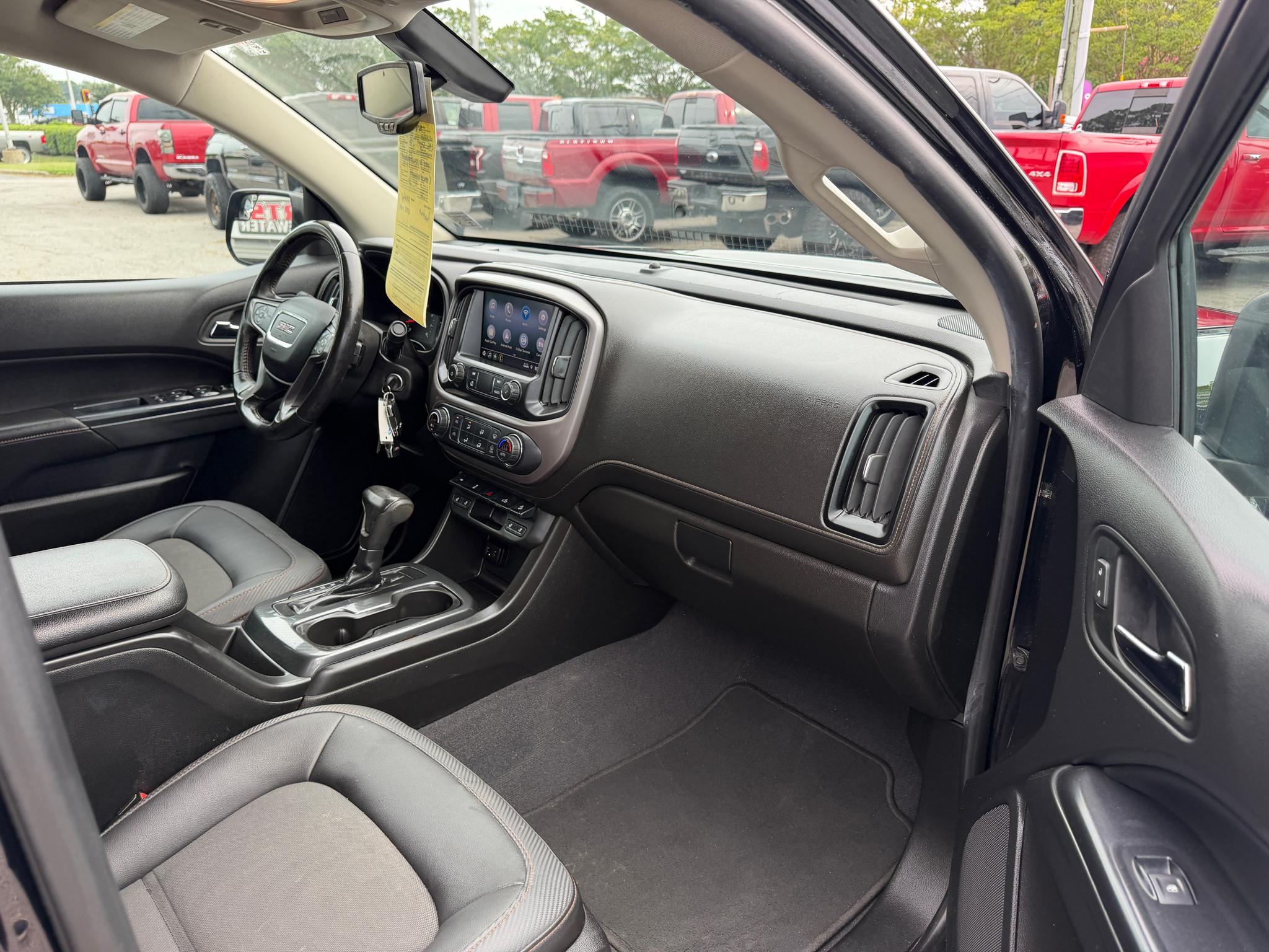 GMC Canyon 4WD Crew Cab 128" AT4 w/Cloth 2021