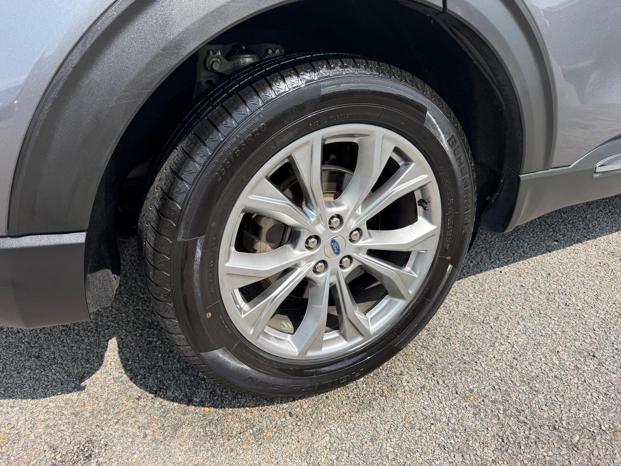 Ford Explorer Limited 4WD 2021