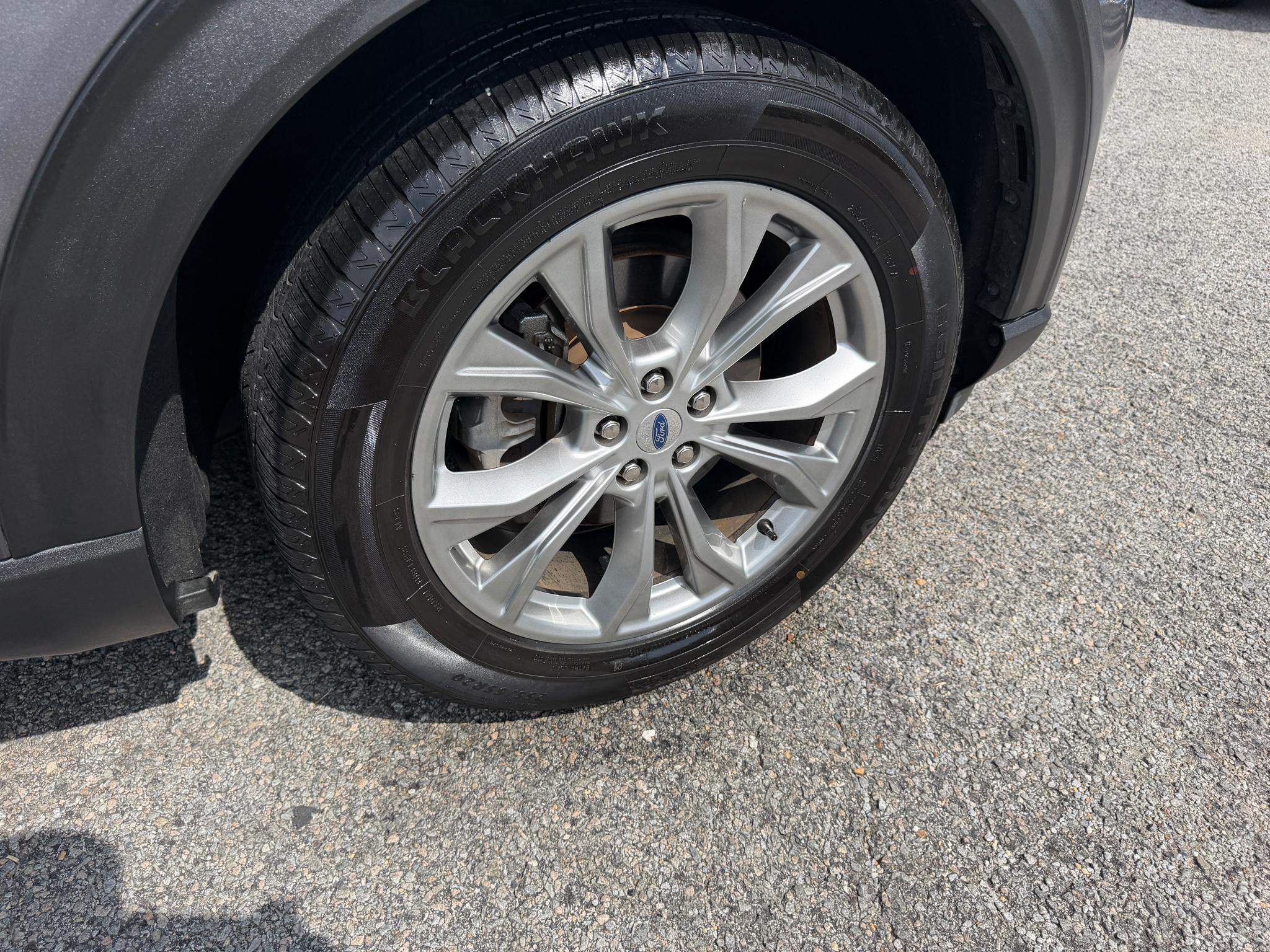 Ford Explorer Limited 4WD 2021