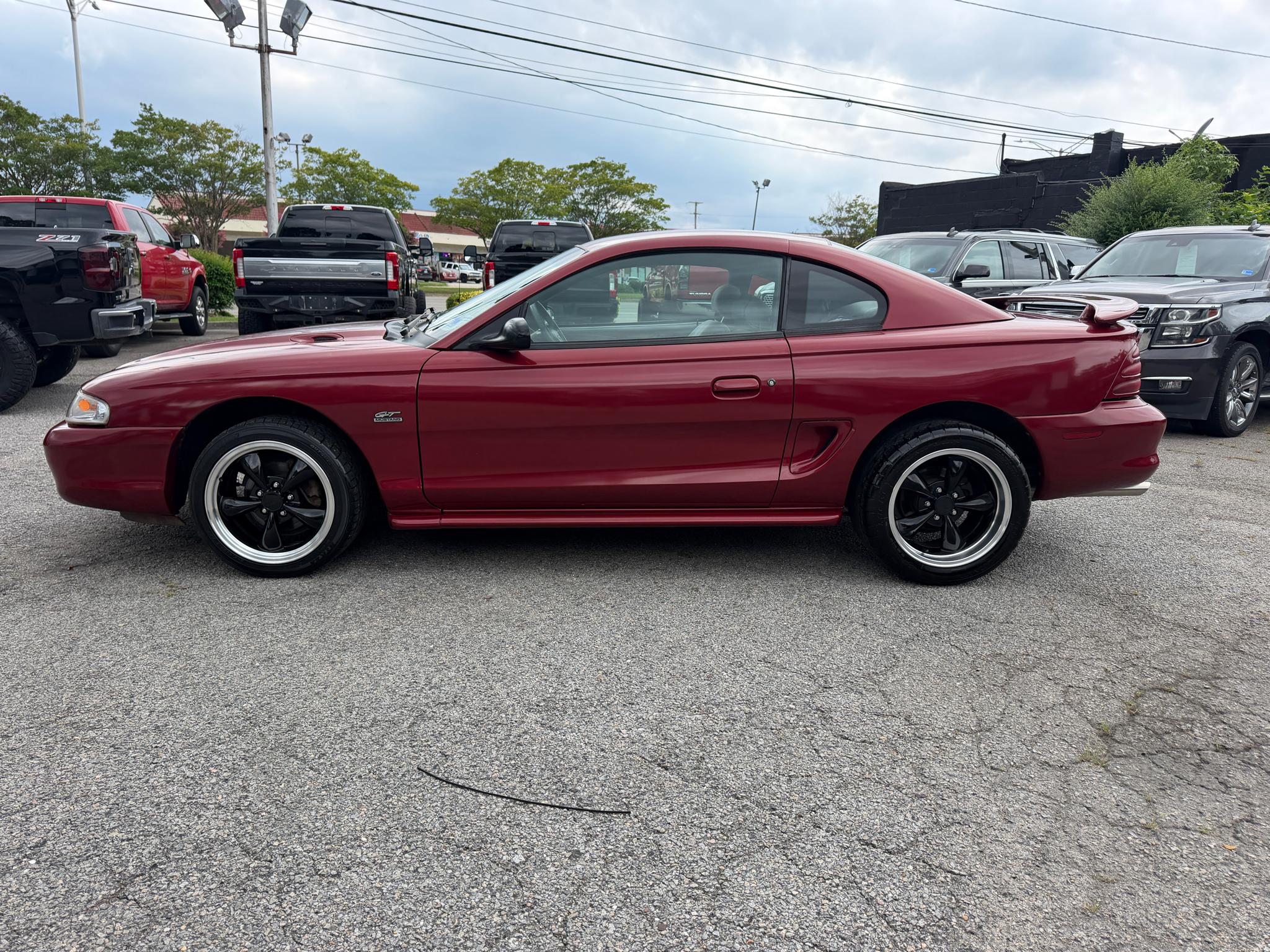 Ford Mustang 2dr Coupe GTS 1995