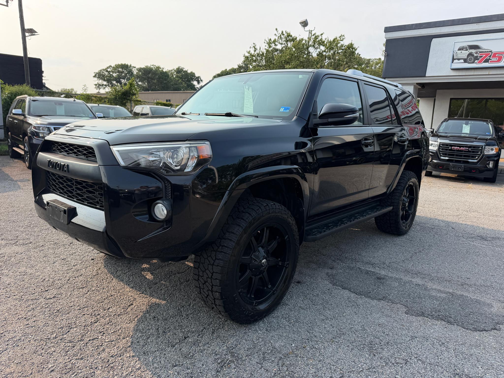 Toyota 4Runner SR5 Premium 4WD (Natl) 2018