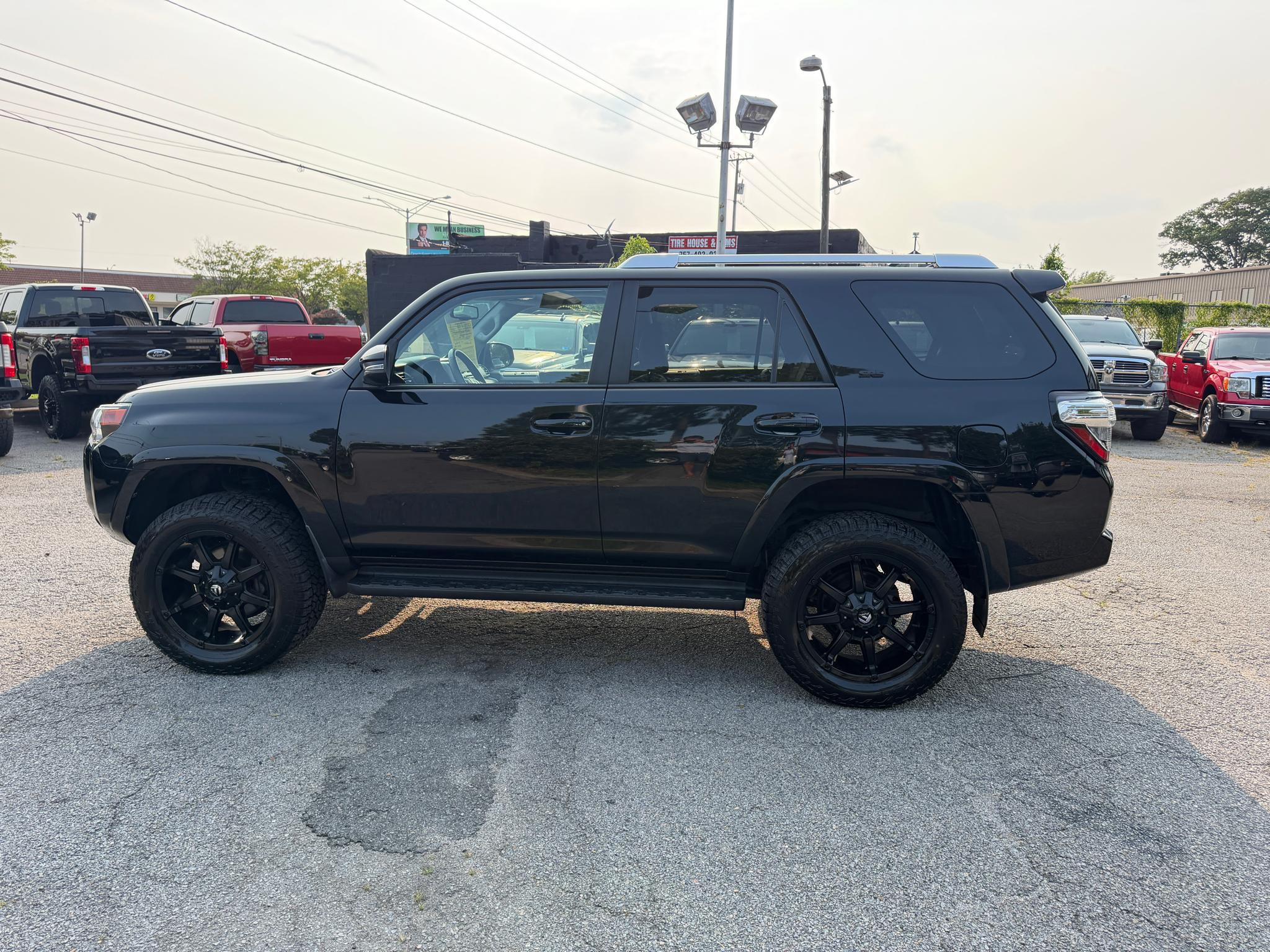 Toyota 4Runner SR5 Premium 4WD (Natl) 2018