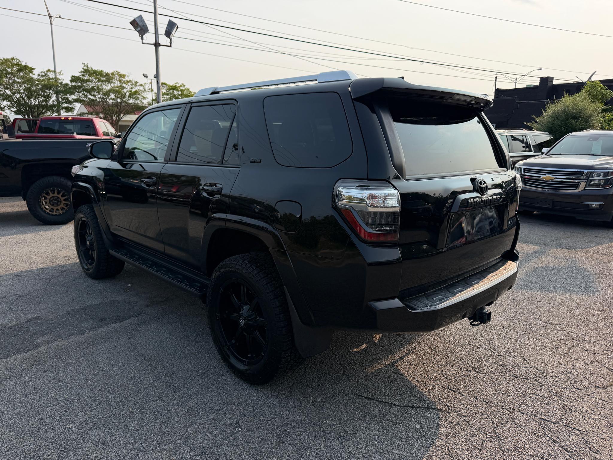 Toyota 4Runner SR5 Premium 4WD (Natl) 2018