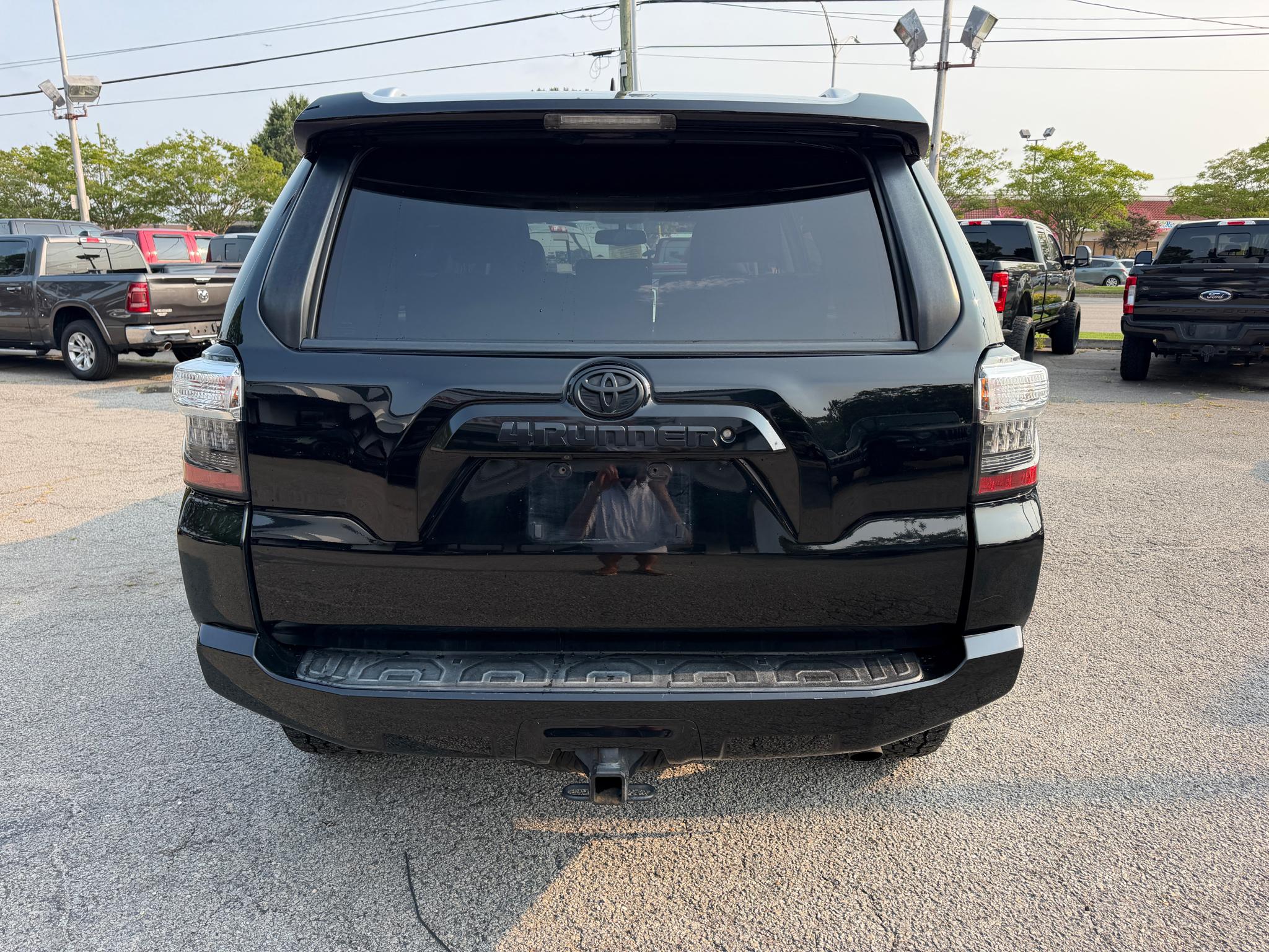 Toyota 4Runner SR5 Premium 4WD (Natl) 2018