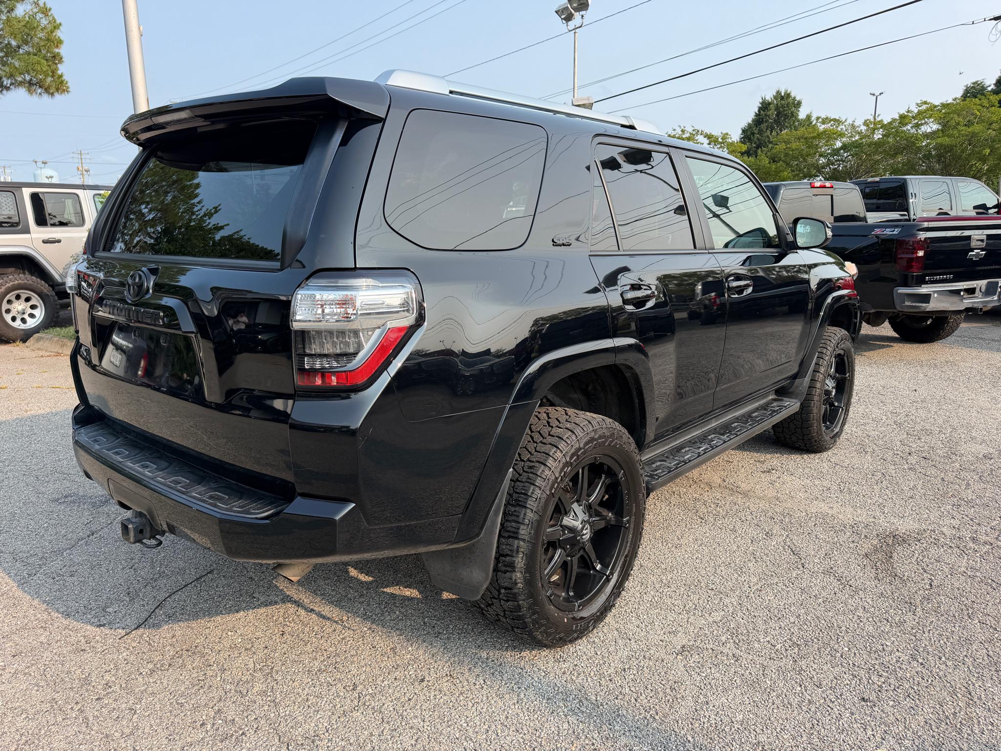 Toyota 4Runner SR5 Premium 4WD (Natl) 2018