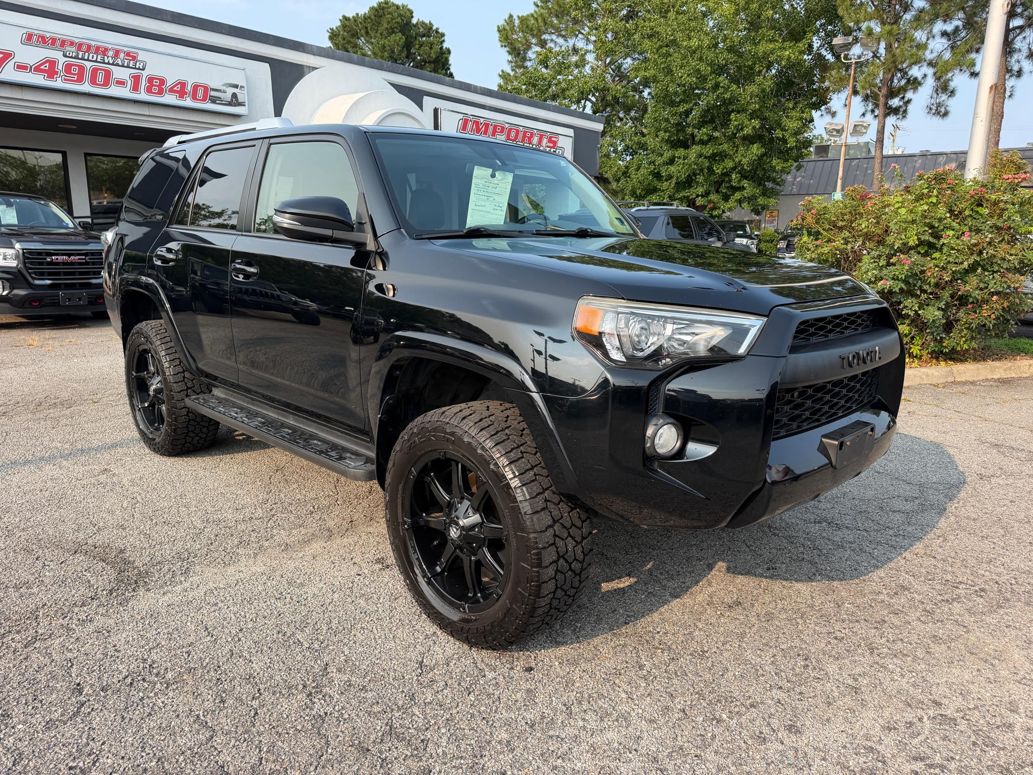 Toyota 4Runner SR5 Premium 4WD (Natl) 2018