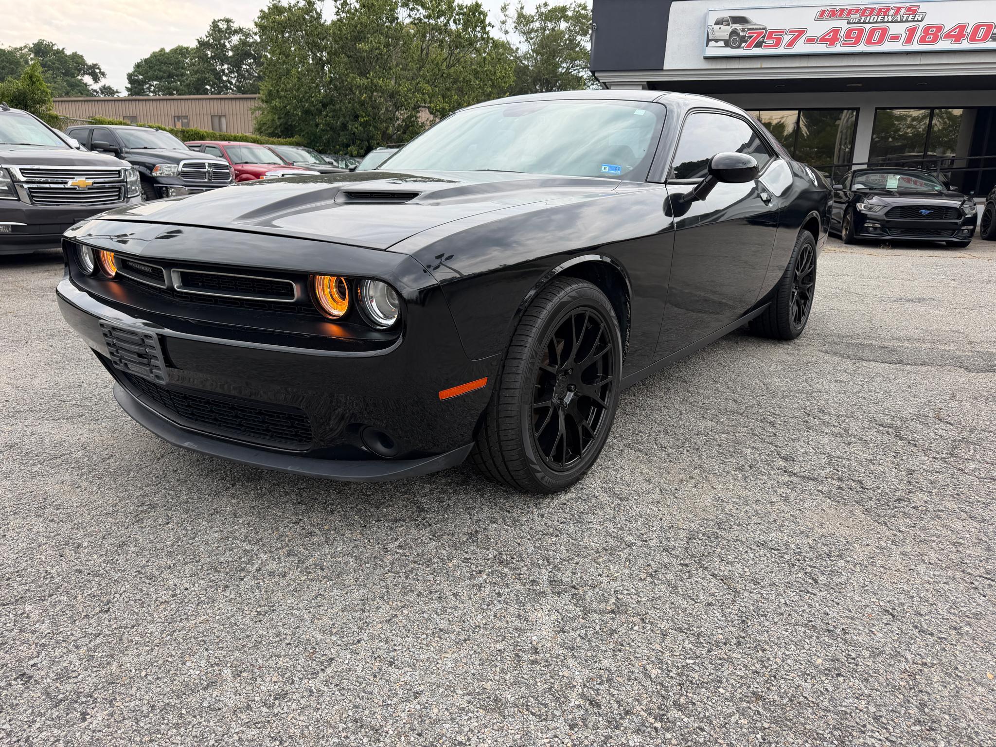 2016 Dodge Challenger 2dr Cpe SXT