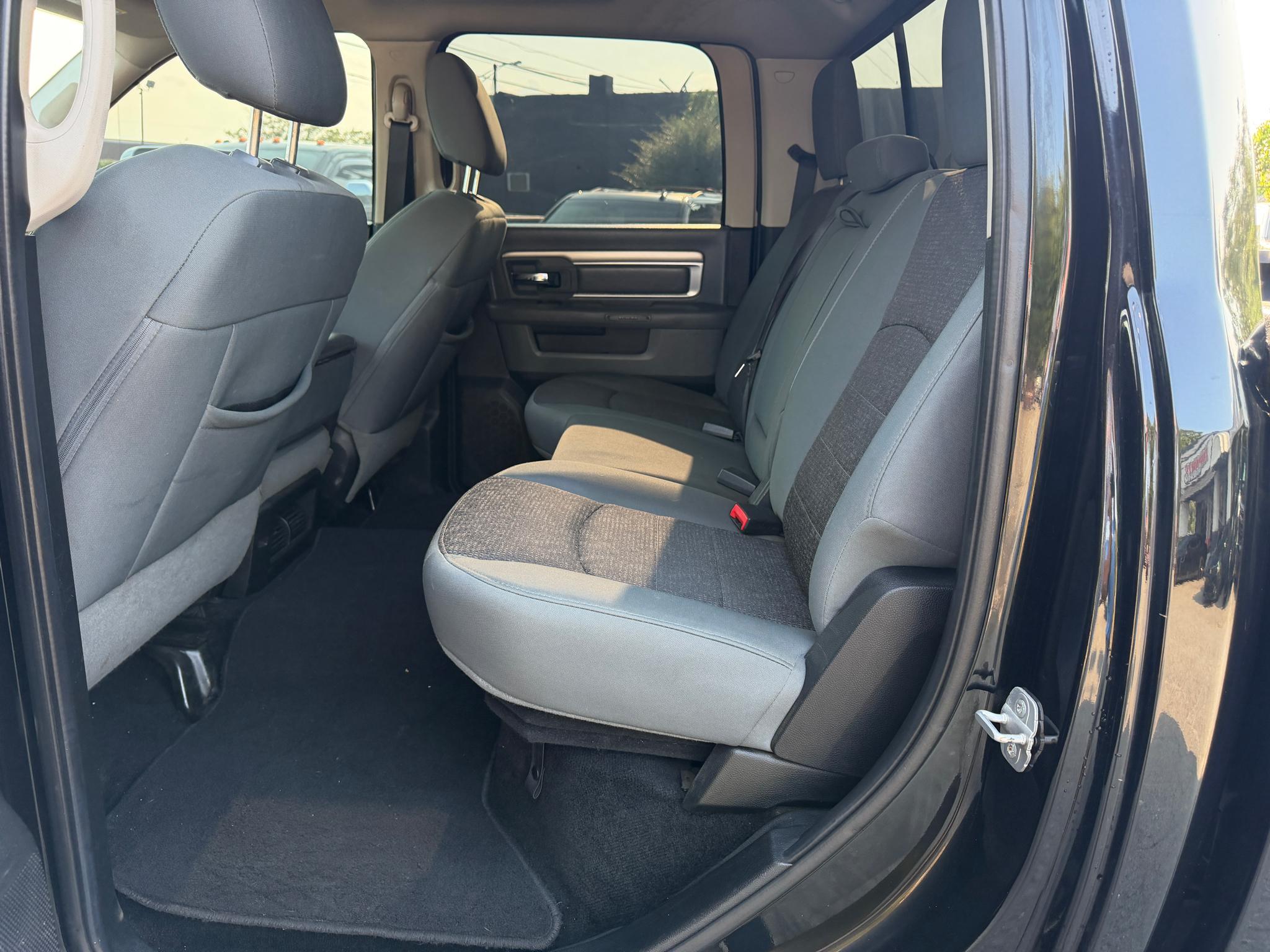 RAM 2500 4WD Crew Cab 149" Big Horn 2014