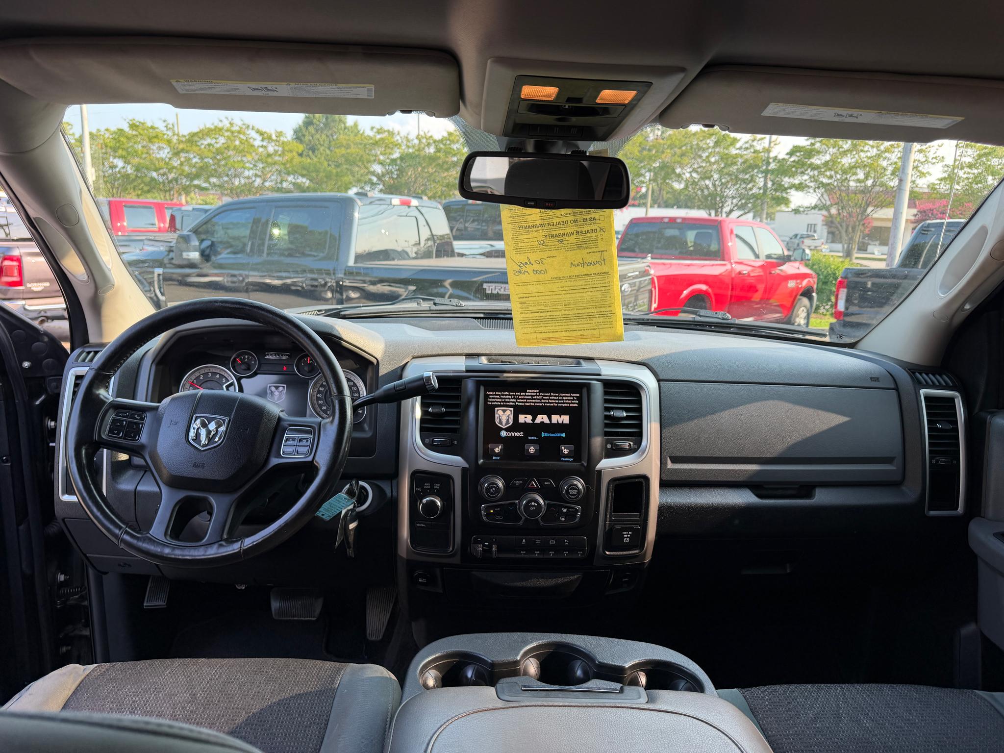 RAM 2500 4WD Crew Cab 149" Big Horn 2014