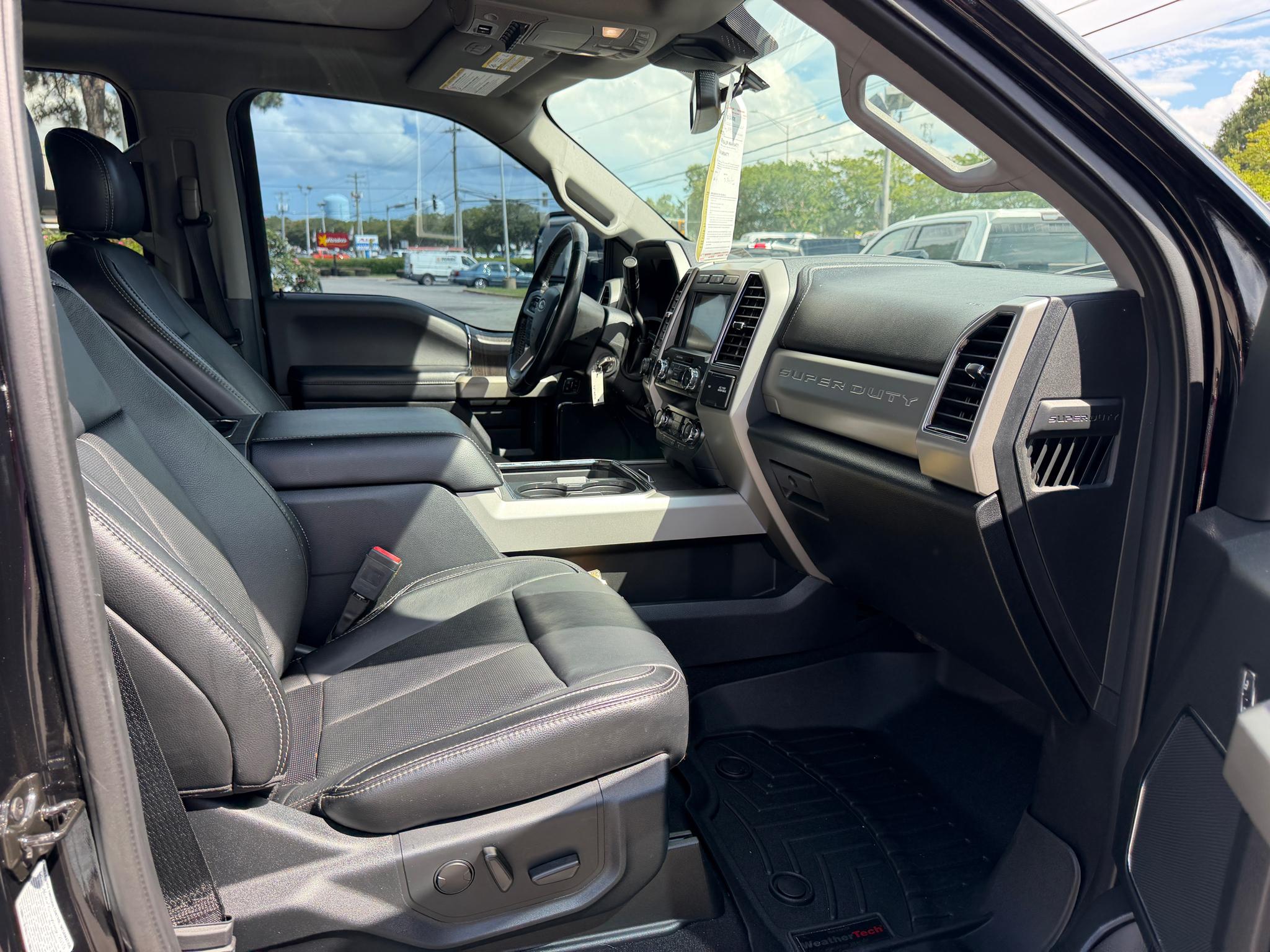 Ford Super Duty F-250 SRW Lariat 4WD Crew Cab 6.75' Box 2020