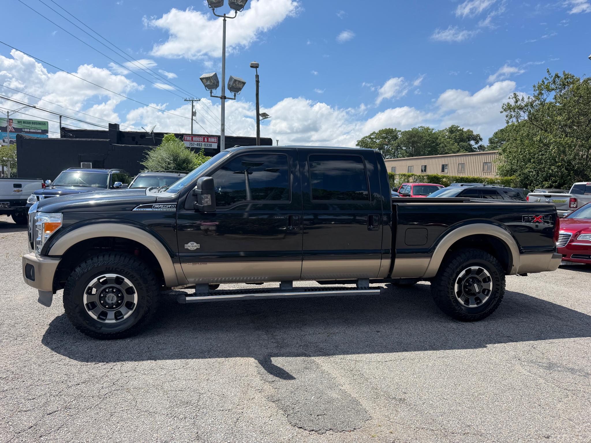 Ford Super Duty F-250 SRW 4WD Crew Cab 156" King Ranch 2011