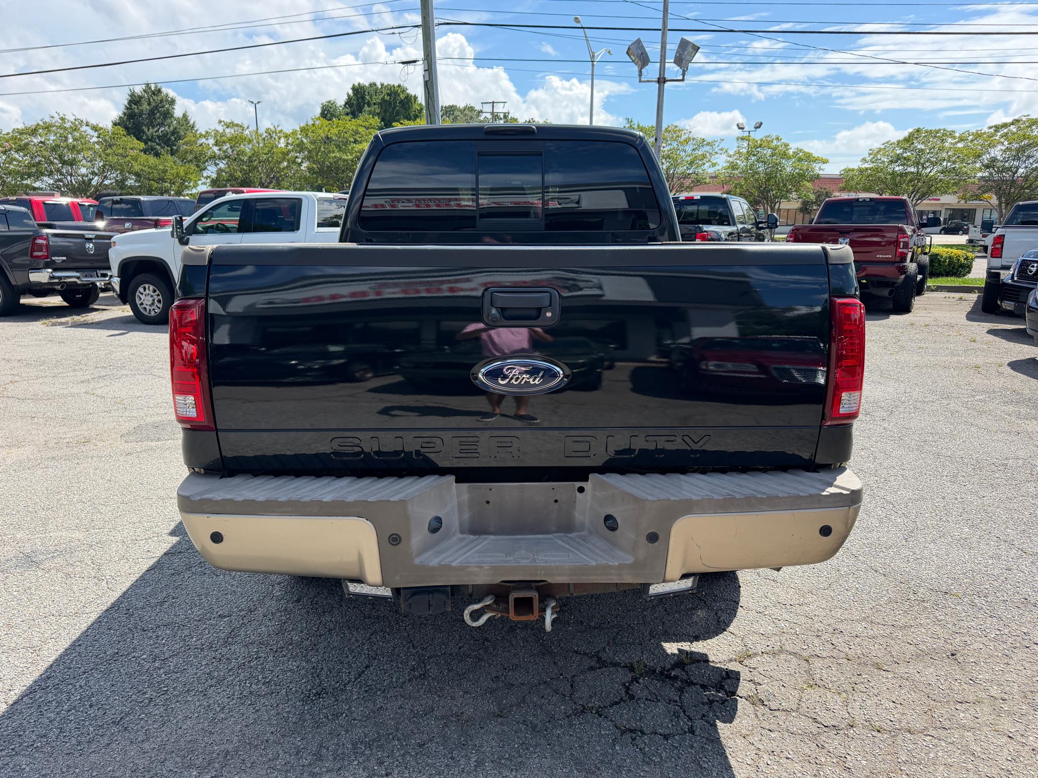 Ford Super Duty F-250 SRW 4WD Crew Cab 156" King Ranch 2011