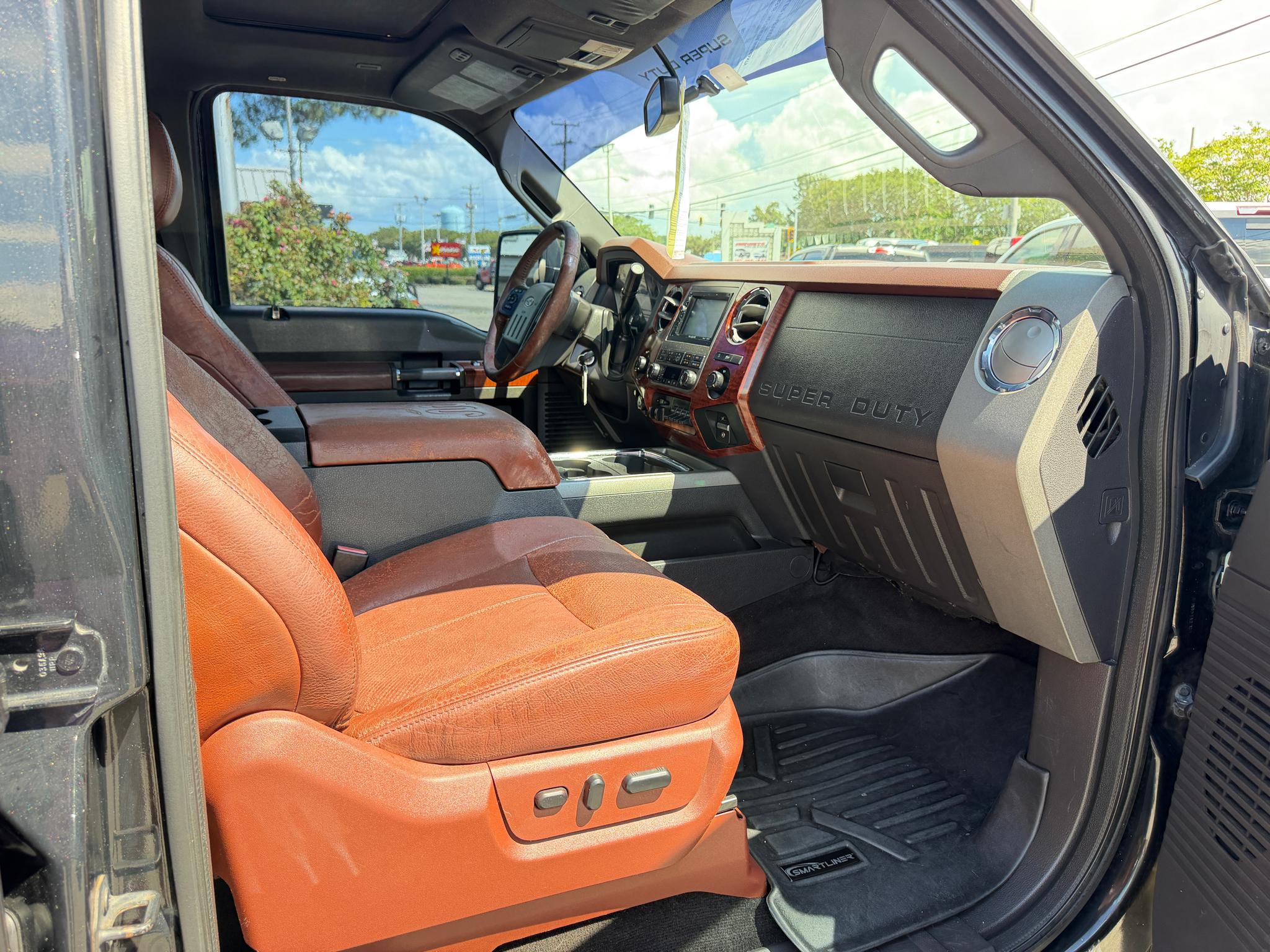 Ford Super Duty F-250 SRW 4WD Crew Cab 156" King Ranch 2011