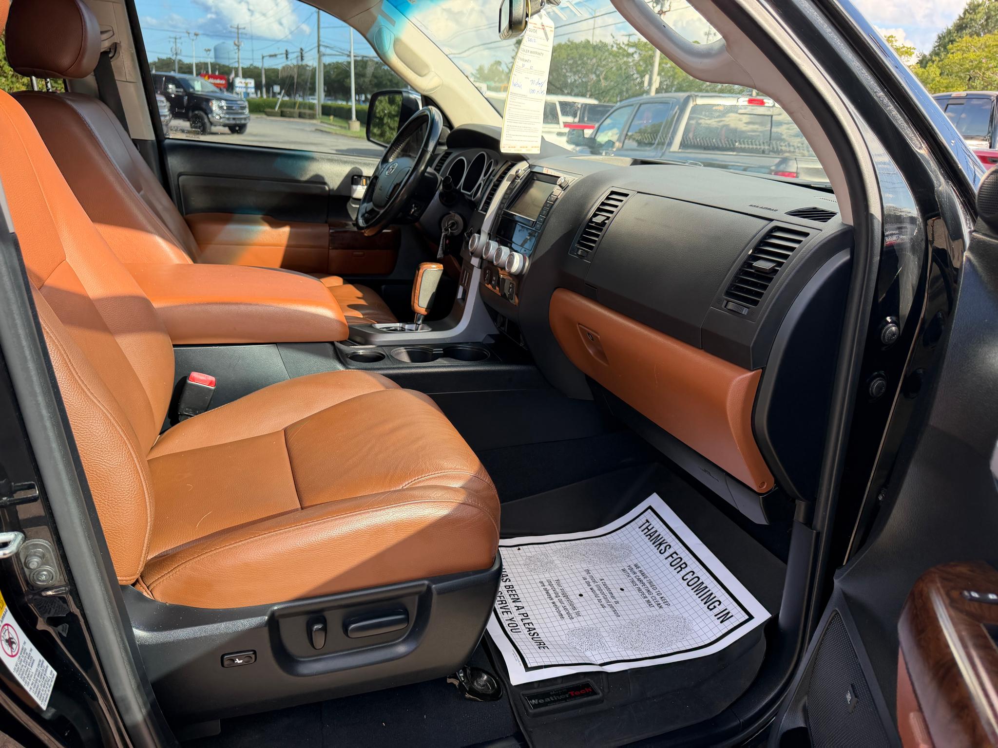 Toyota Tundra 4WD Truck Double Cab 5.7L V8 6-Spd AT LTD (Natl) 2012