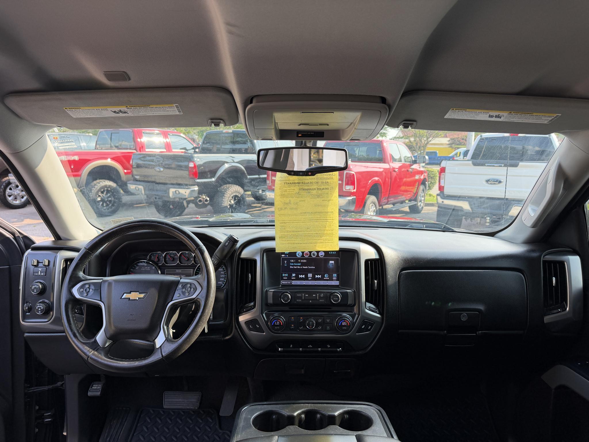 Chevrolet Silverado 1500 4WD Crew Cab 143.5" LT w/2LT 2018