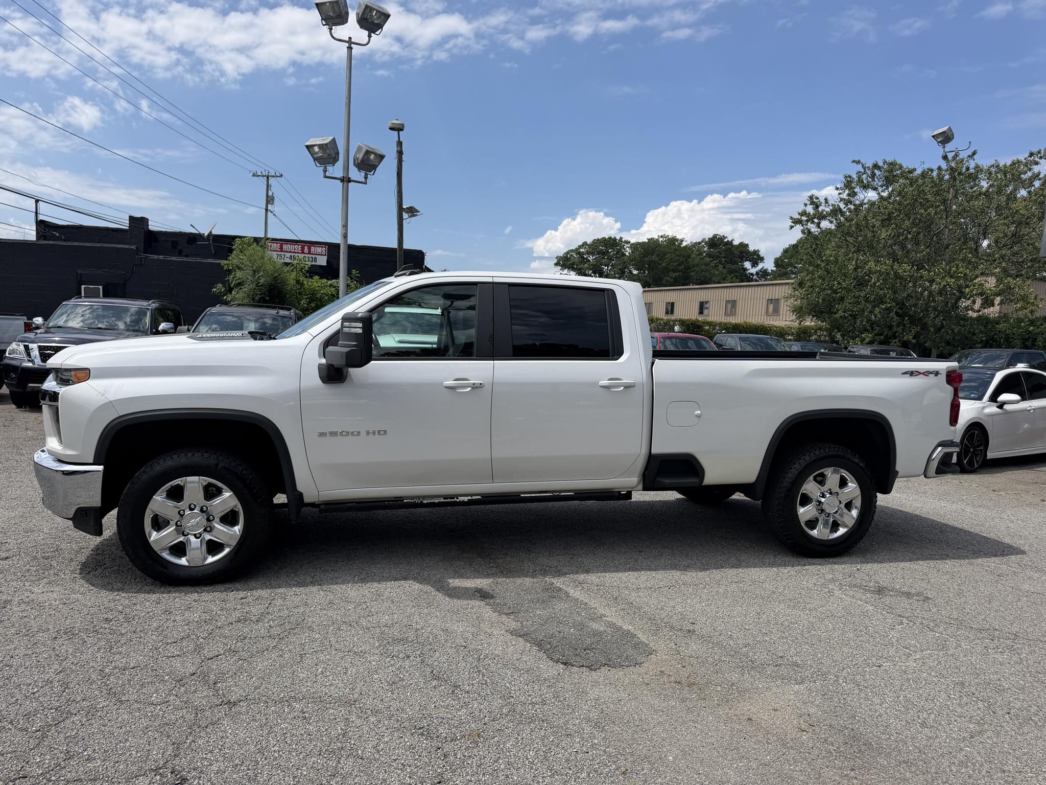 Chevrolet Silverado 2500HD 4WD Crew Cab 172" LT 2021