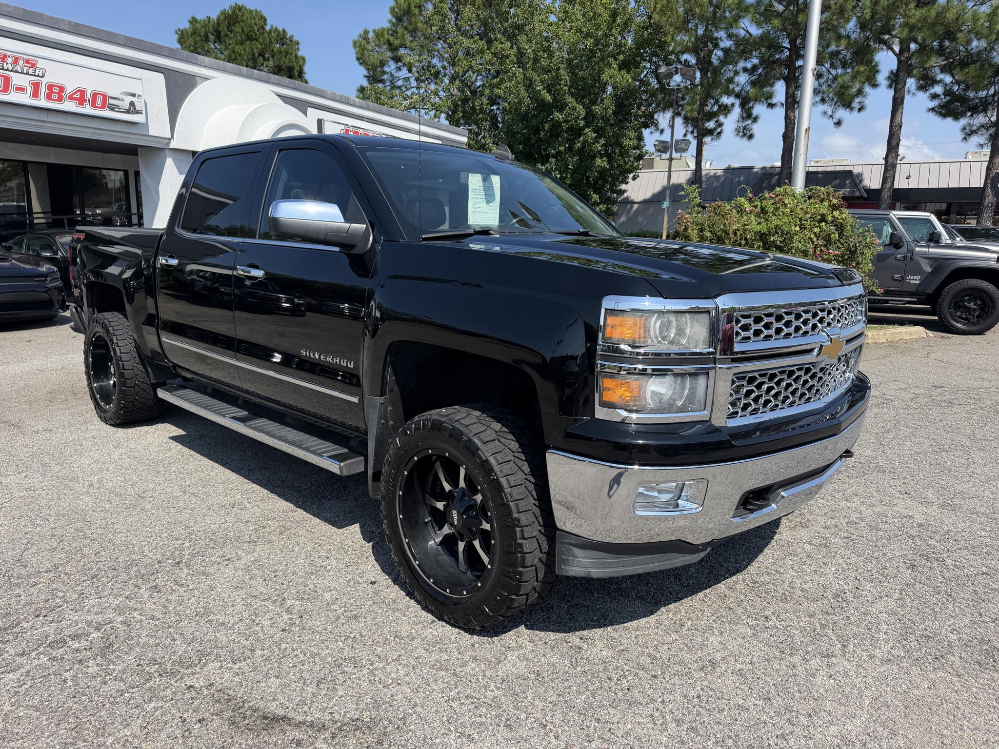 Chevrolet Silverado 1500 4WD Crew Cab 143.5" LTZ w/1LZ 2015