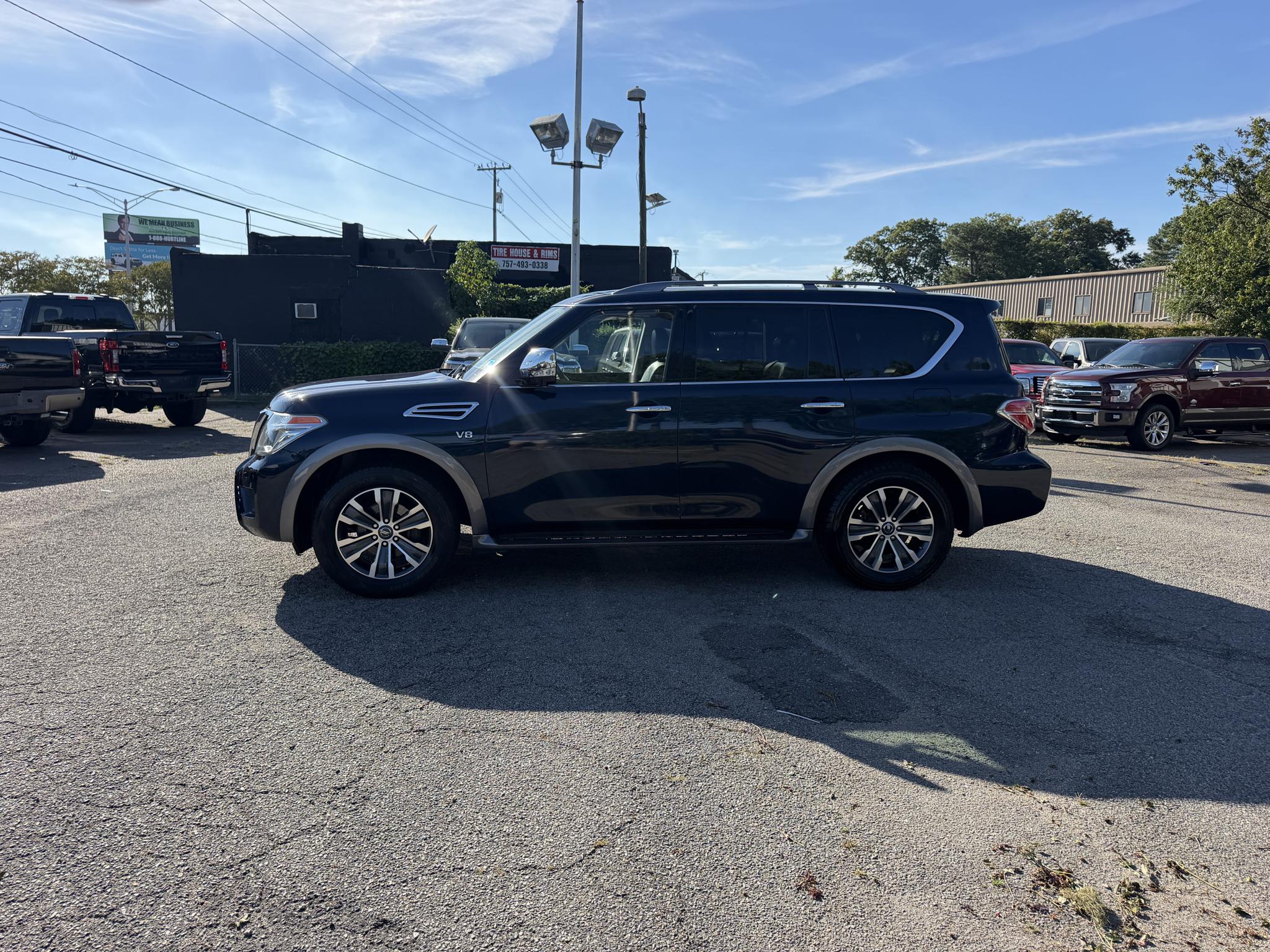 Nissan Armada 4x4 SL 2019