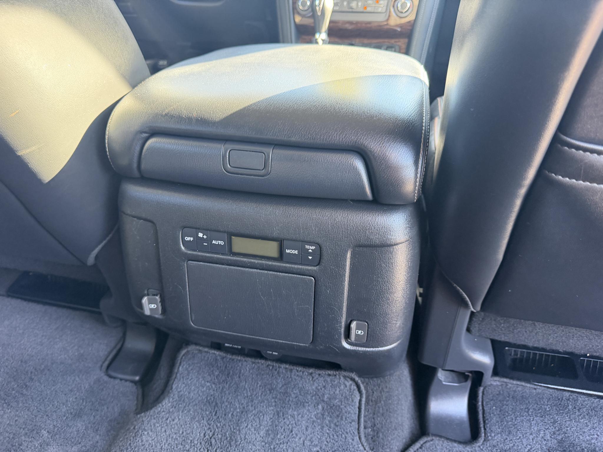 Nissan Armada 4x4 SL 2019