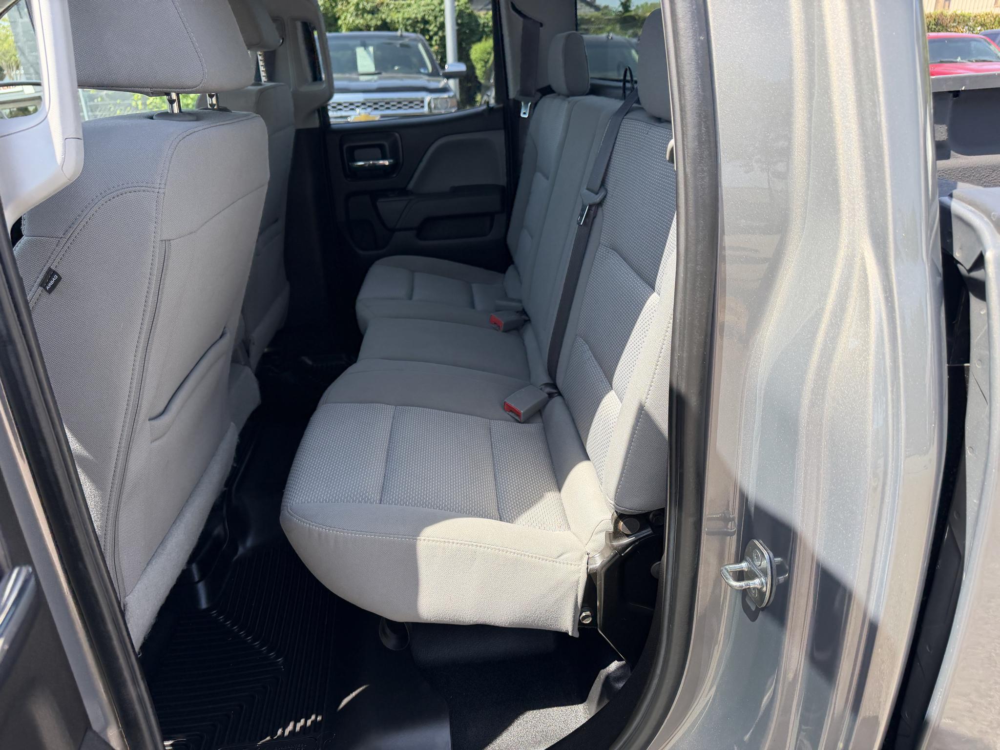 Chevrolet Silverado 1500 4WD Double Cab 143.5" Work Truck 2017