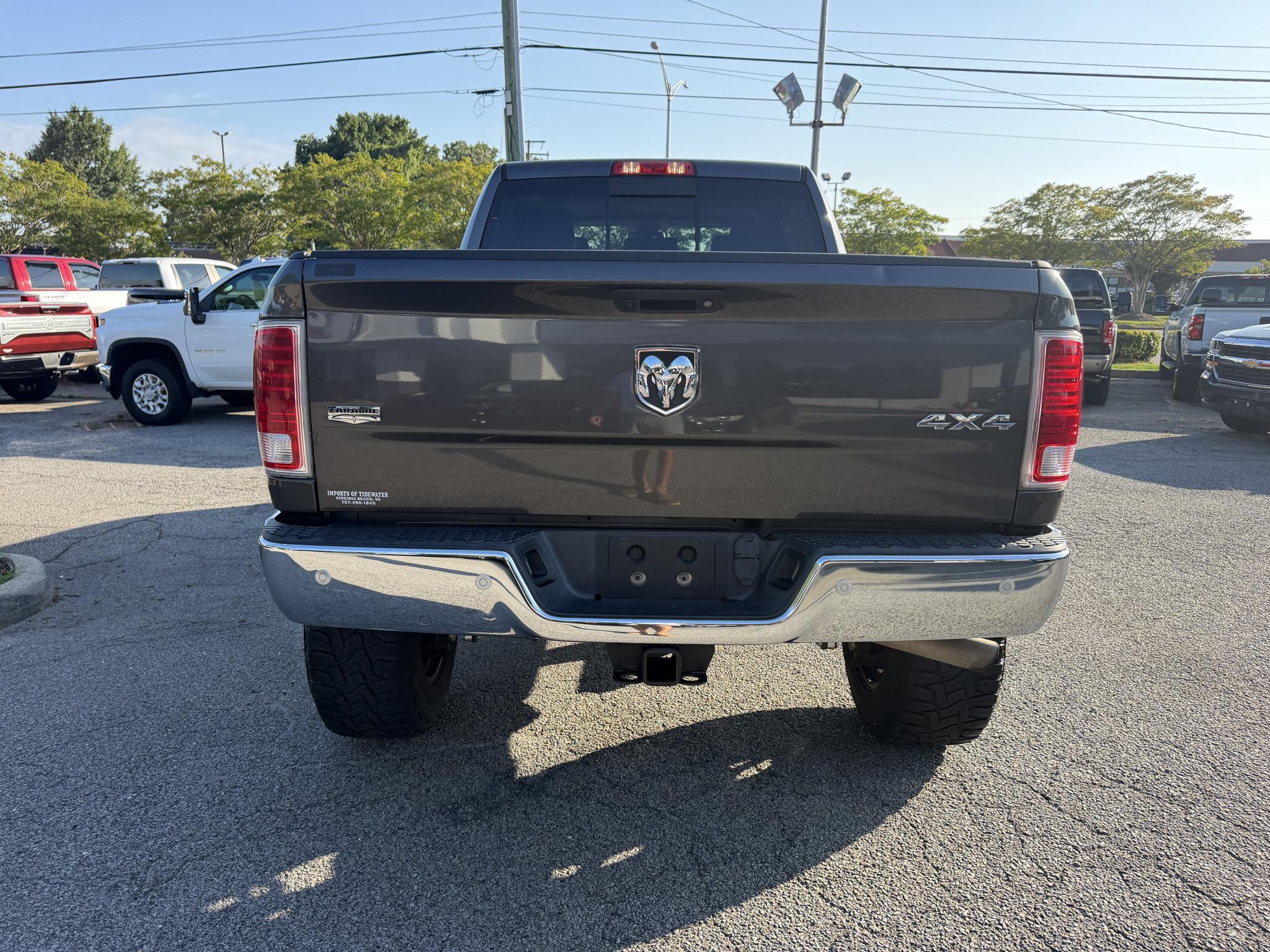RAM 2500 Laramie 4x4 Mega Cab 6'4" Box 2018