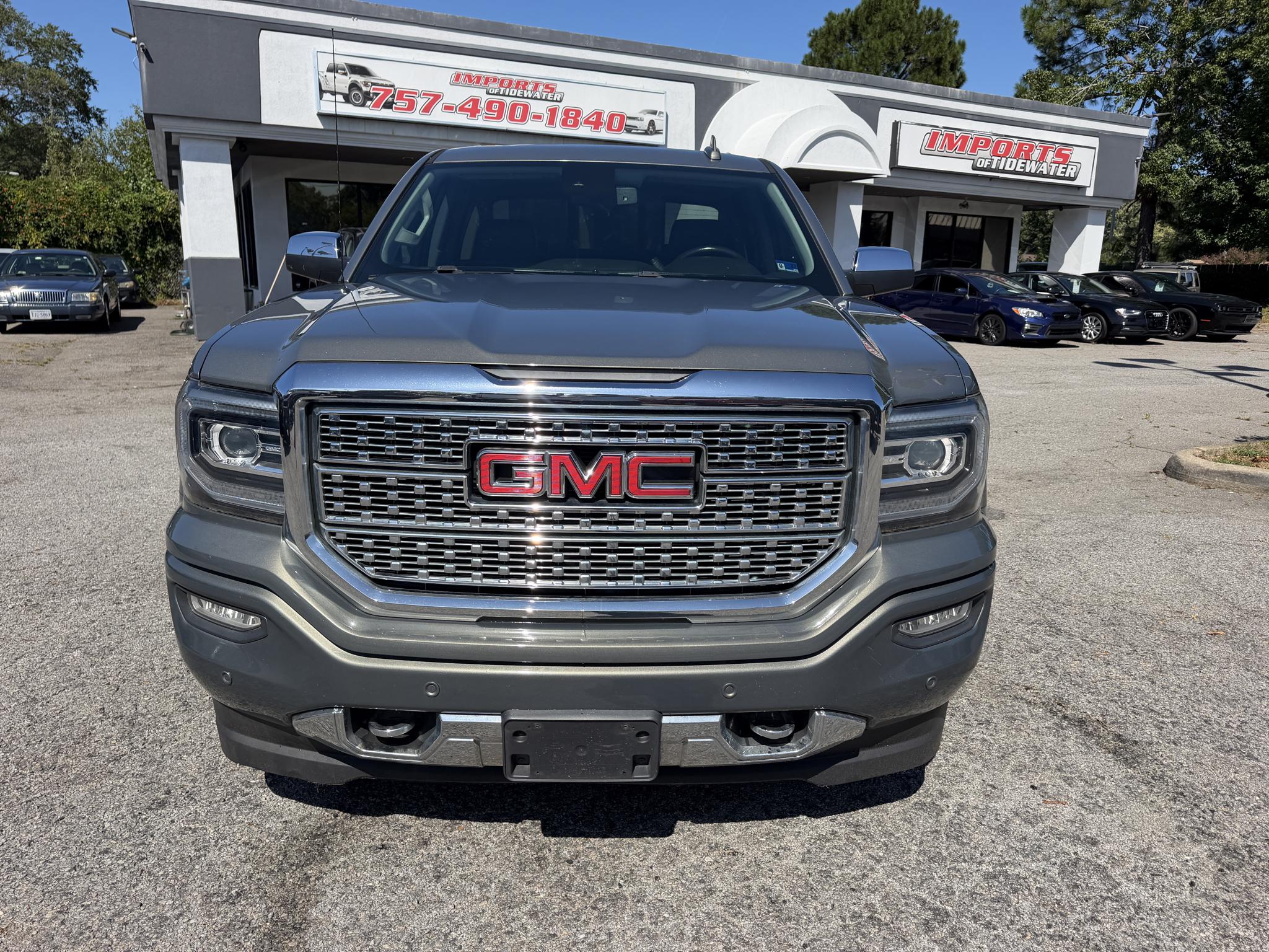 GMC Sierra 1500 4WD Crew Cab 143.5" Denali 2017