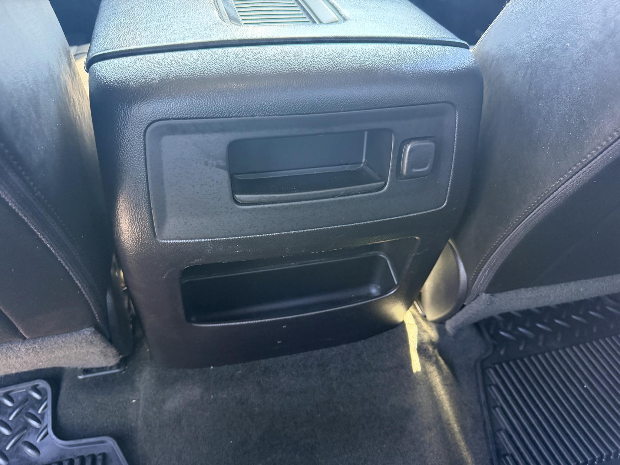 GMC Sierra 1500 4WD Crew Cab 143.5" Denali 2017