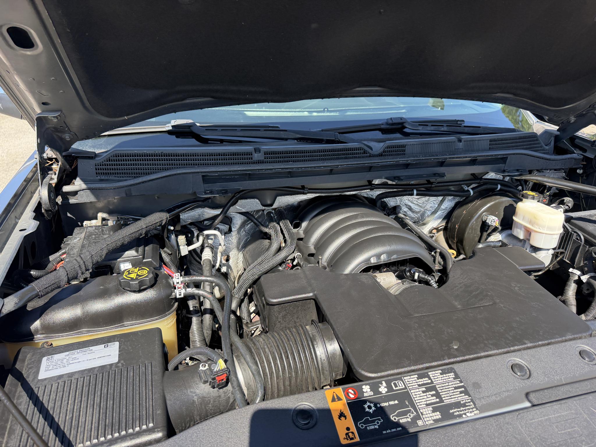 GMC Sierra 1500 4WD Crew Cab 143.5" Denali 2017