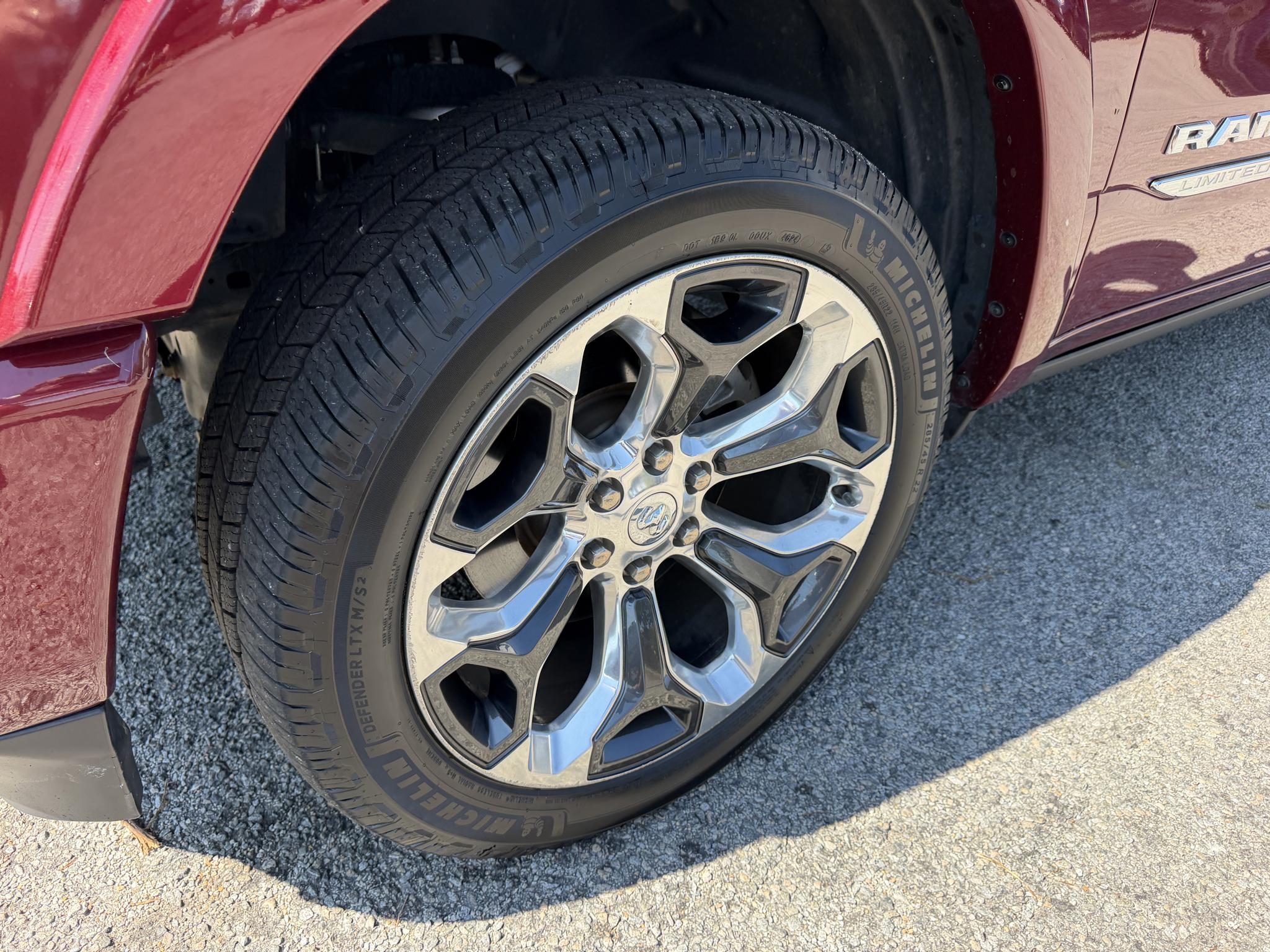 RAM 1500 Limited 4x4 Crew Cab 5'7" Box 2020