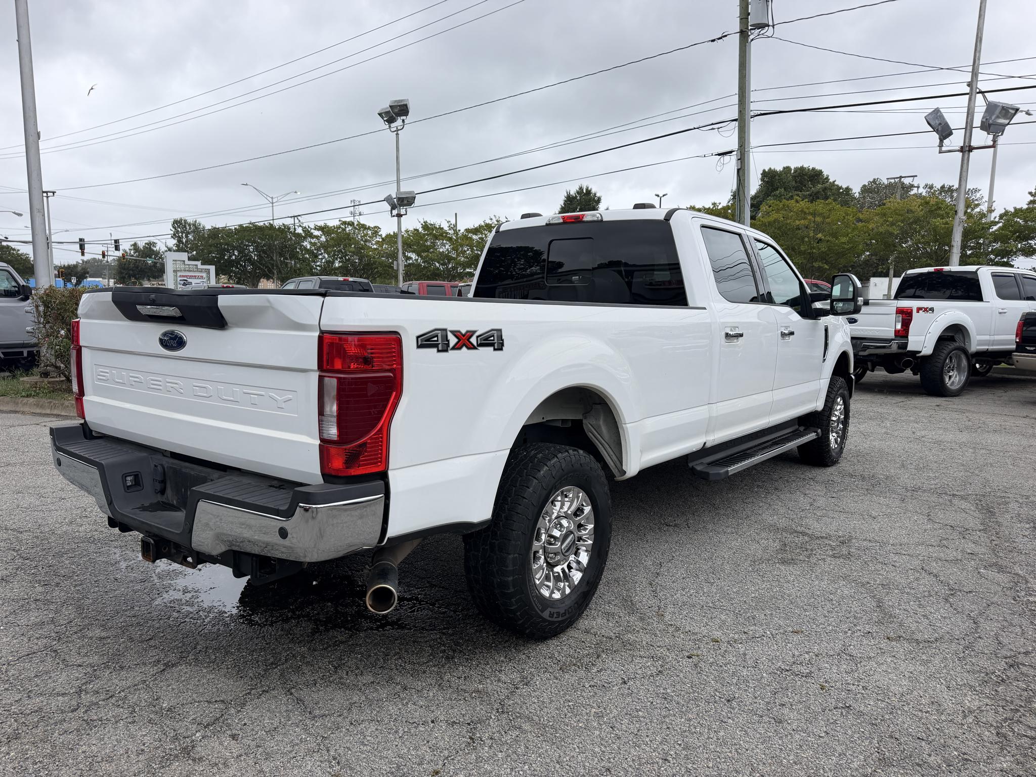Ford Super Duty F-250 SRW XLT 4WD Crew Cab 8' Box 2021