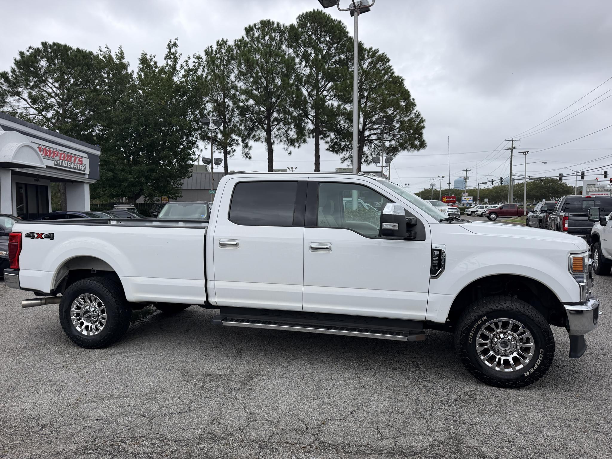 Ford Super Duty F-250 SRW XLT 4WD Crew Cab 8' Box 2021