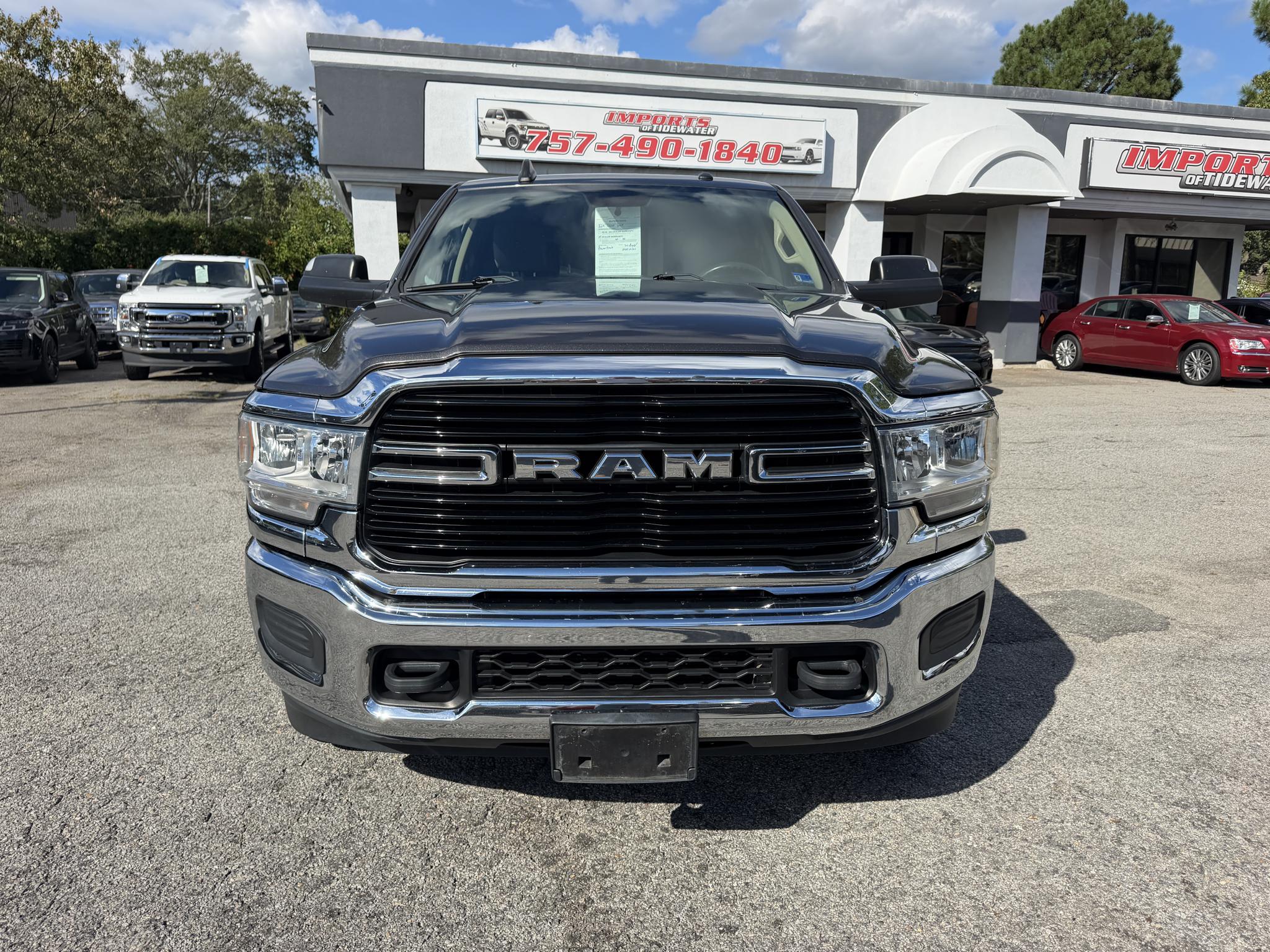 RAM 2500 Big Horn 4x4 Crew Cab 8' Box 2019