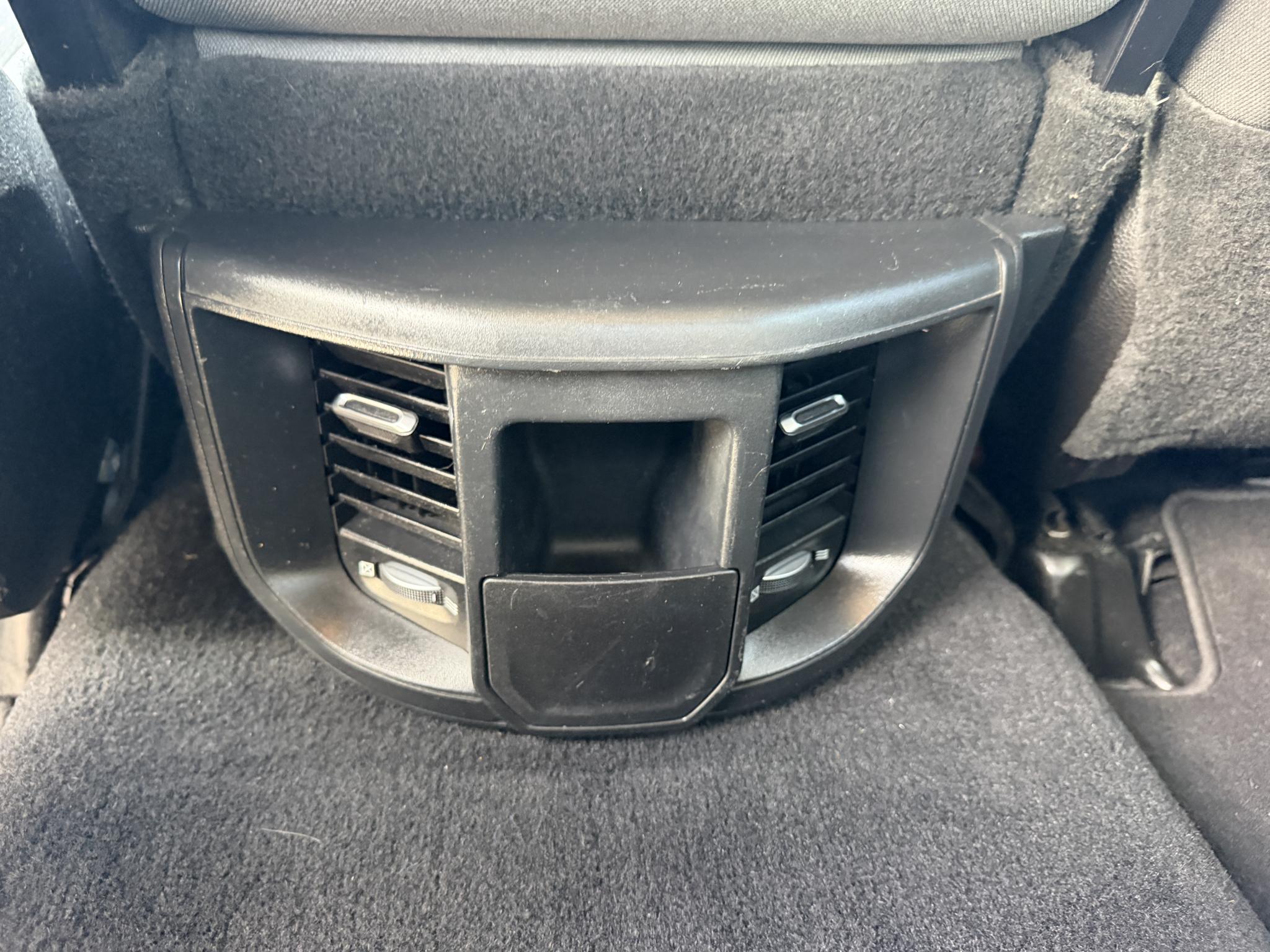 RAM 2500 Big Horn 4x4 Crew Cab 8' Box 2019