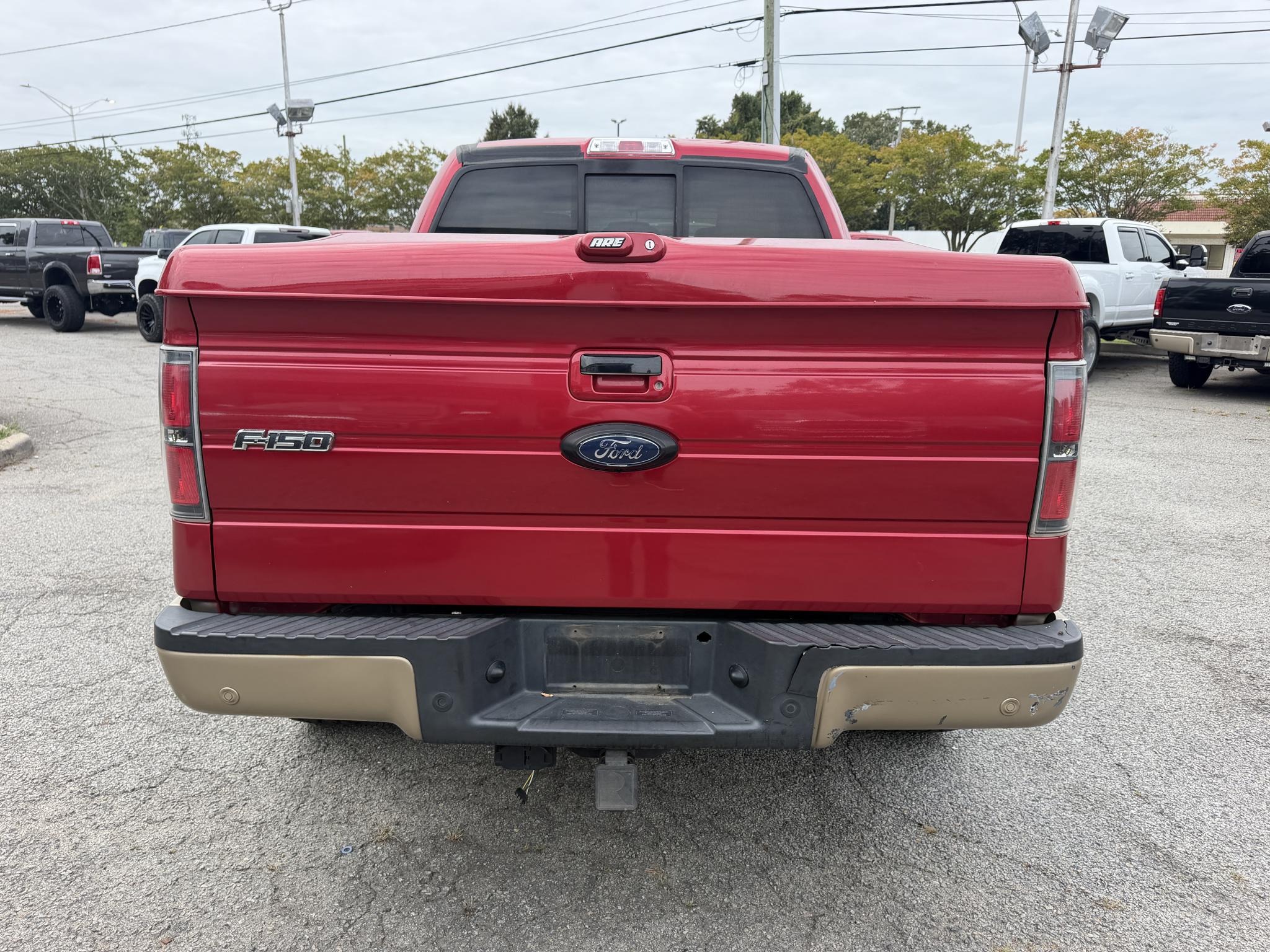 Ford F-150 4WD SuperCrew 145" Lariat 2011
