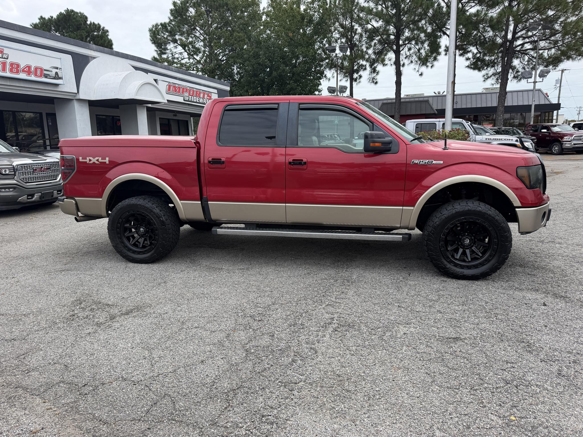 Ford F-150 4WD SuperCrew 145" Lariat 2011