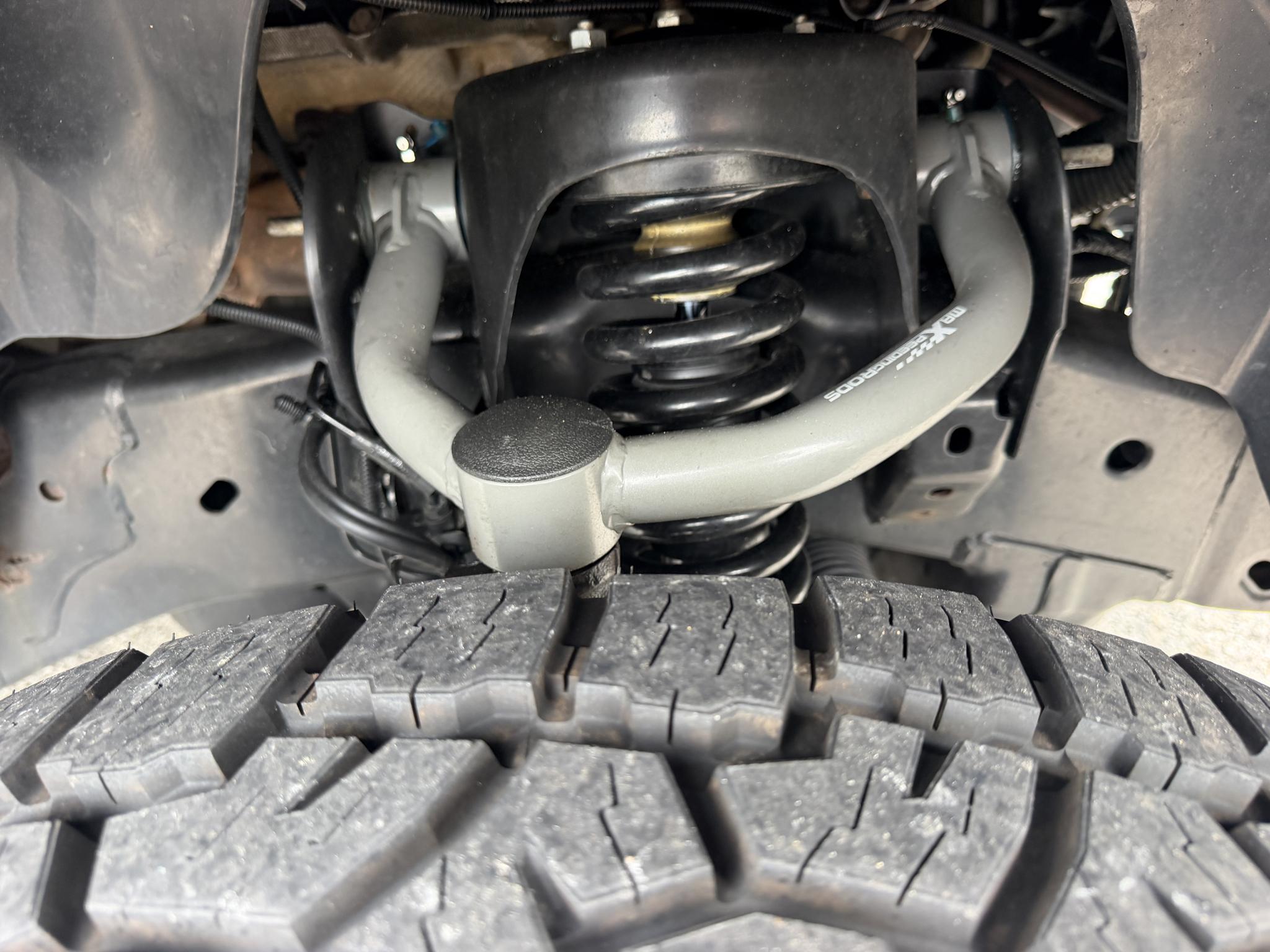 Ford F-150 4WD SuperCrew 145" Lariat 2011