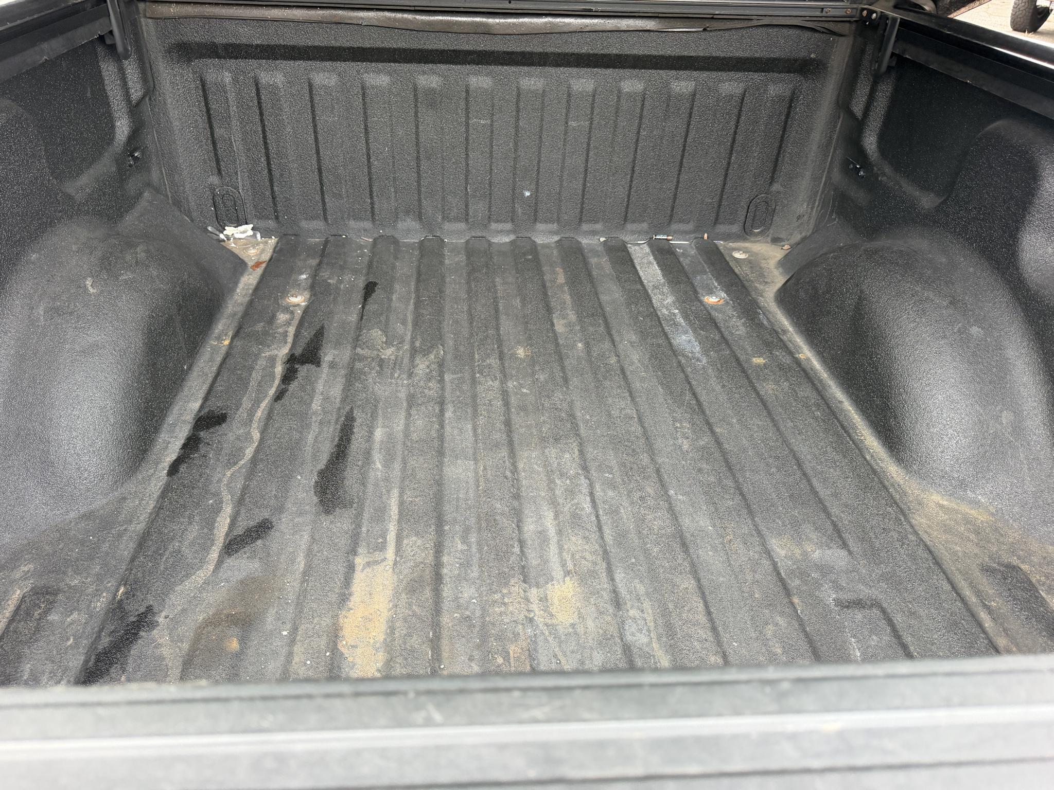 Ford F-150 4WD SuperCrew 145" Lariat 2011
