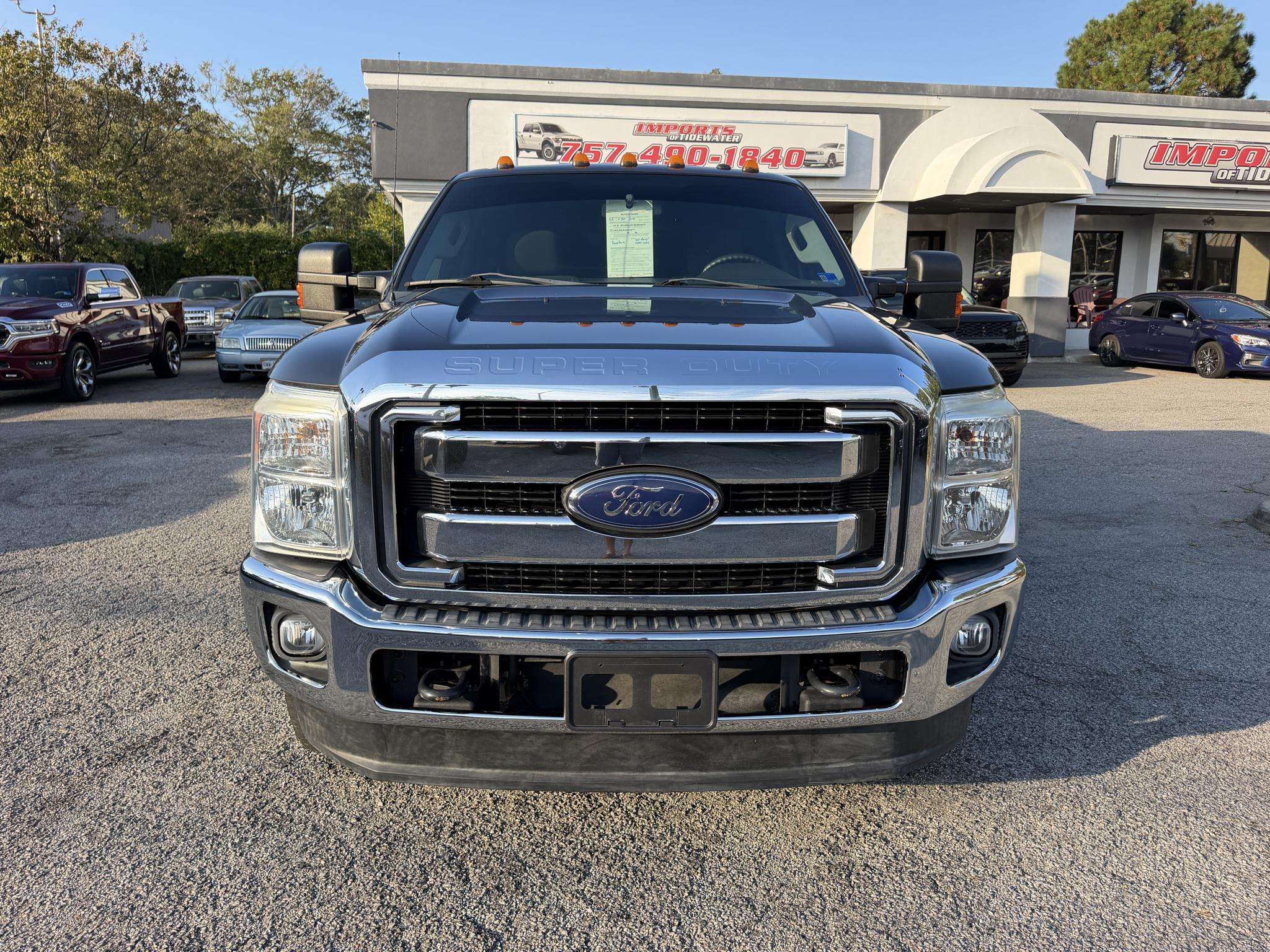 Ford Super Duty F-350 DRW 4WD Crew Cab 172" XLT 2016