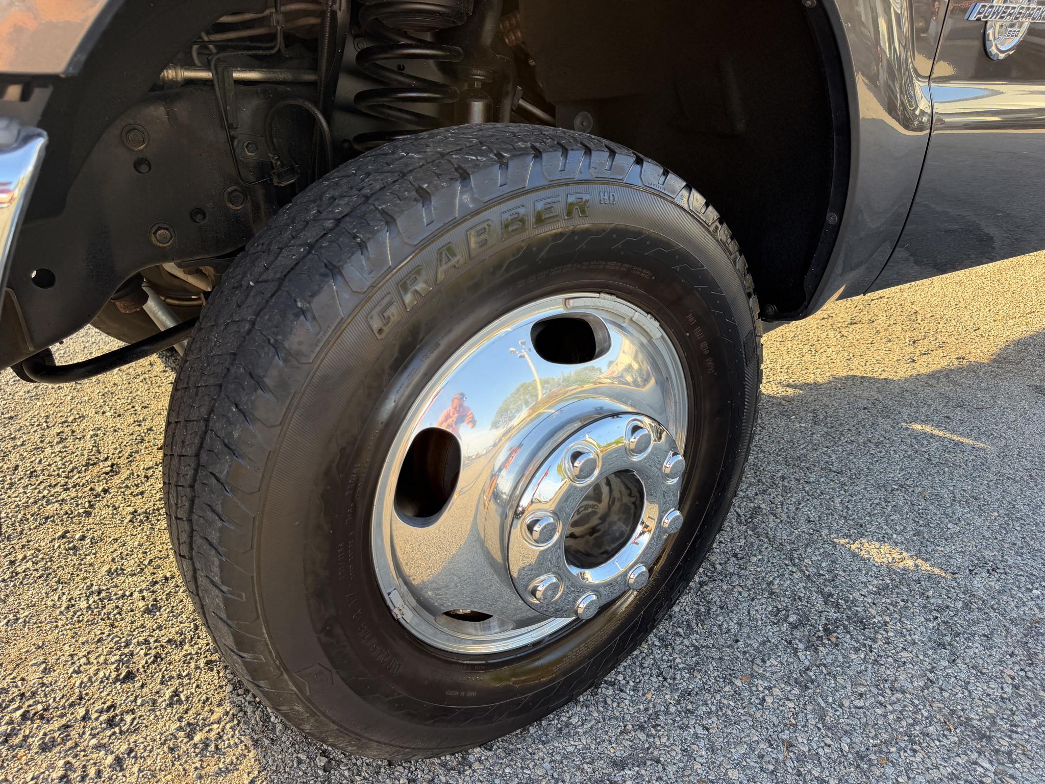 Ford Super Duty F-350 DRW 4WD Crew Cab 172" XLT 2016