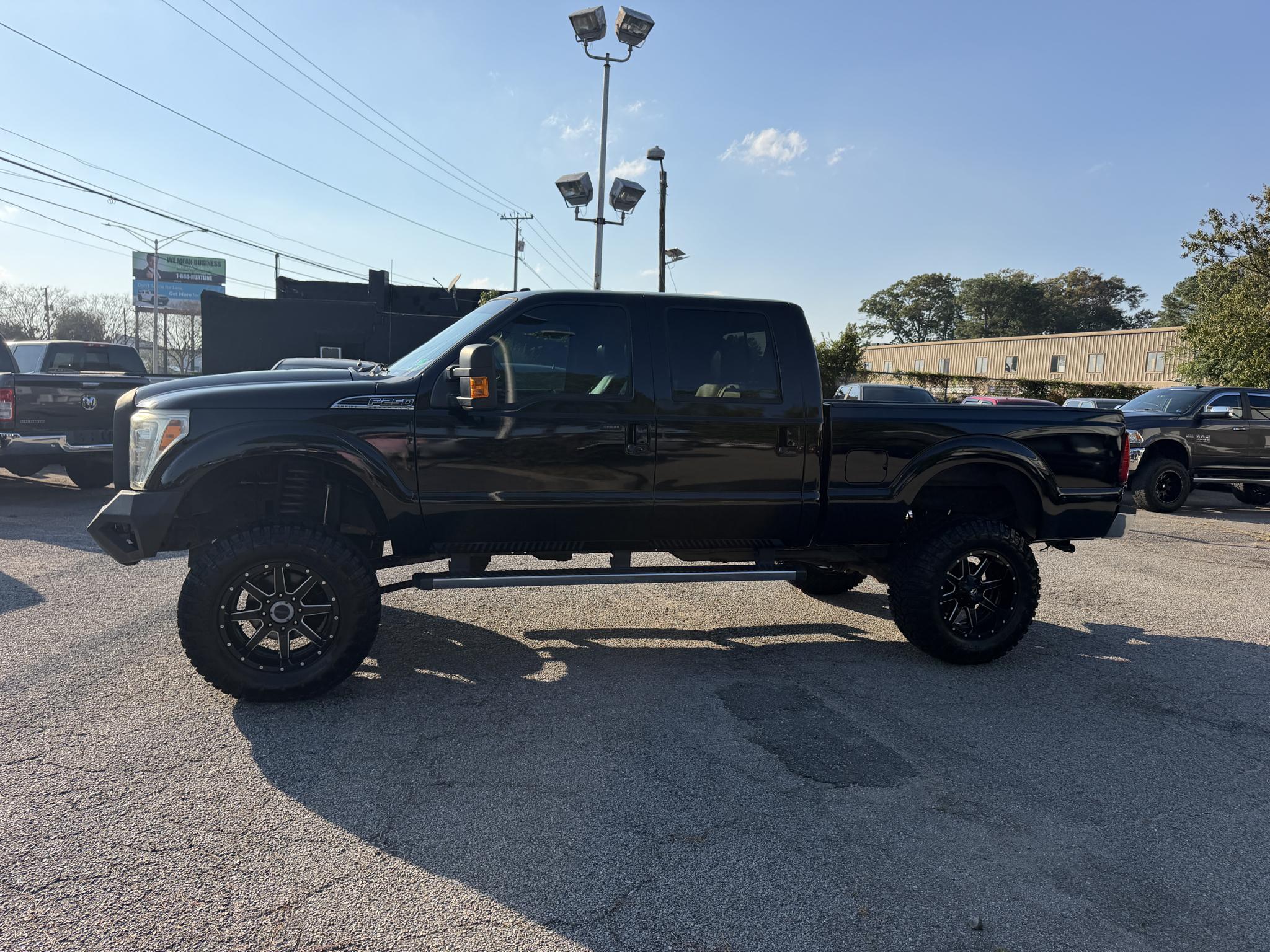 Ford Super Duty F-250 SRW 4WD Crew Cab 156" Lariat 2016