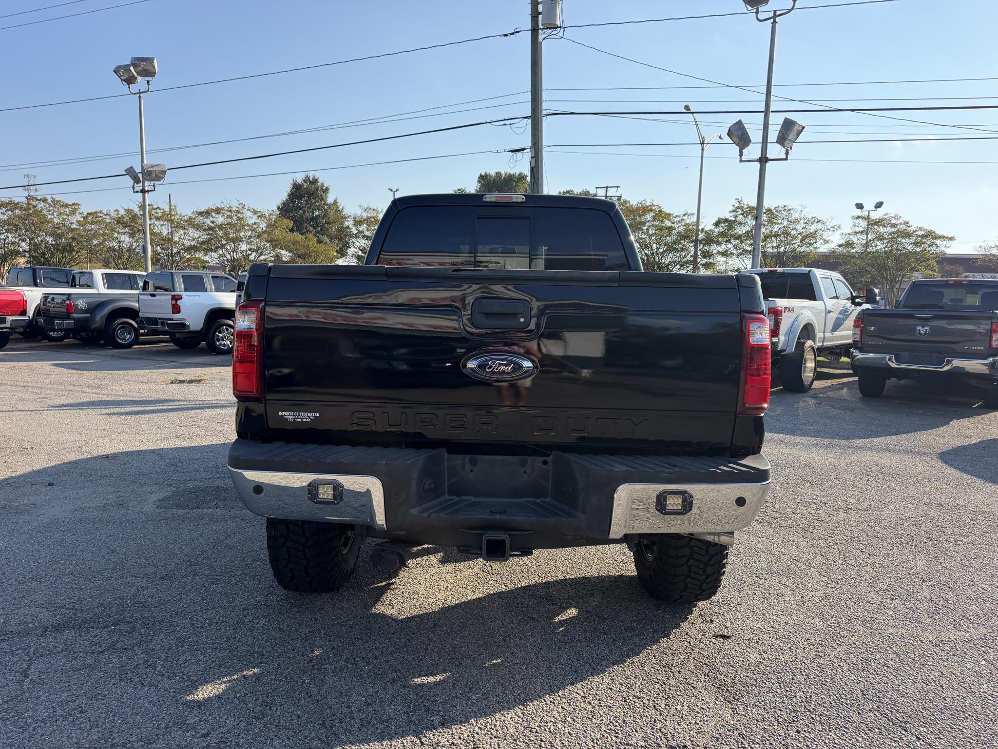 Ford Super Duty F-250 SRW 4WD Crew Cab 156" Lariat 2016