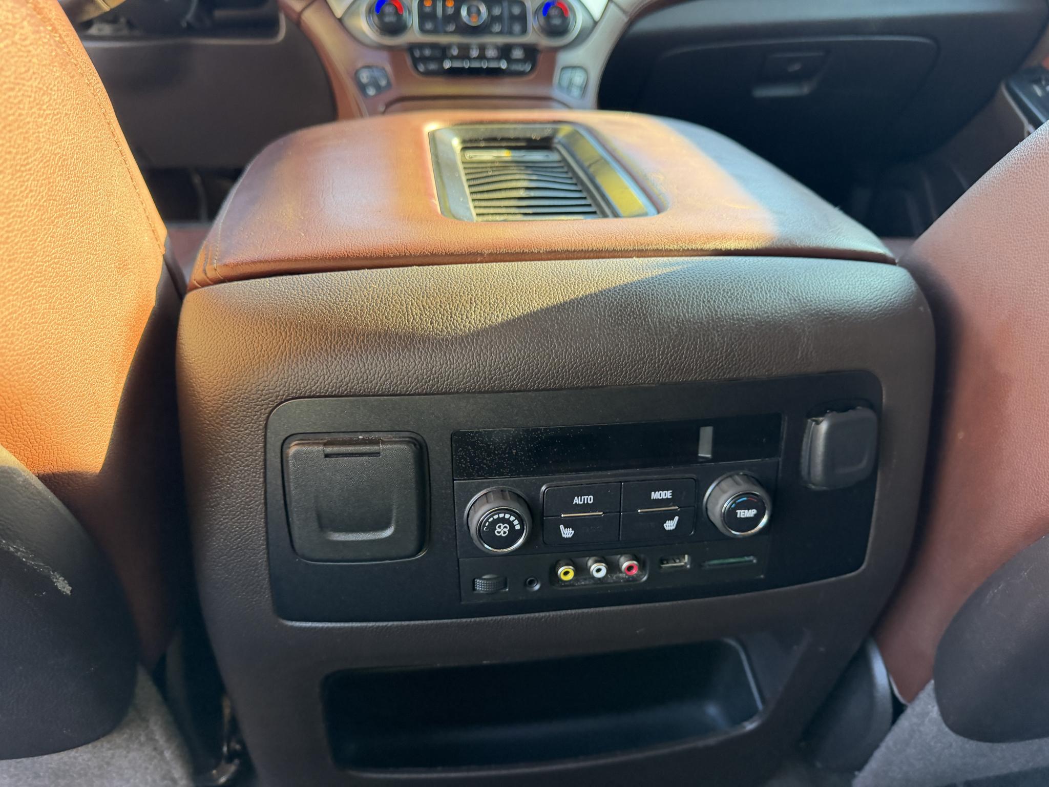 Chevrolet Tahoe 4WD 4dr LTZ 2016