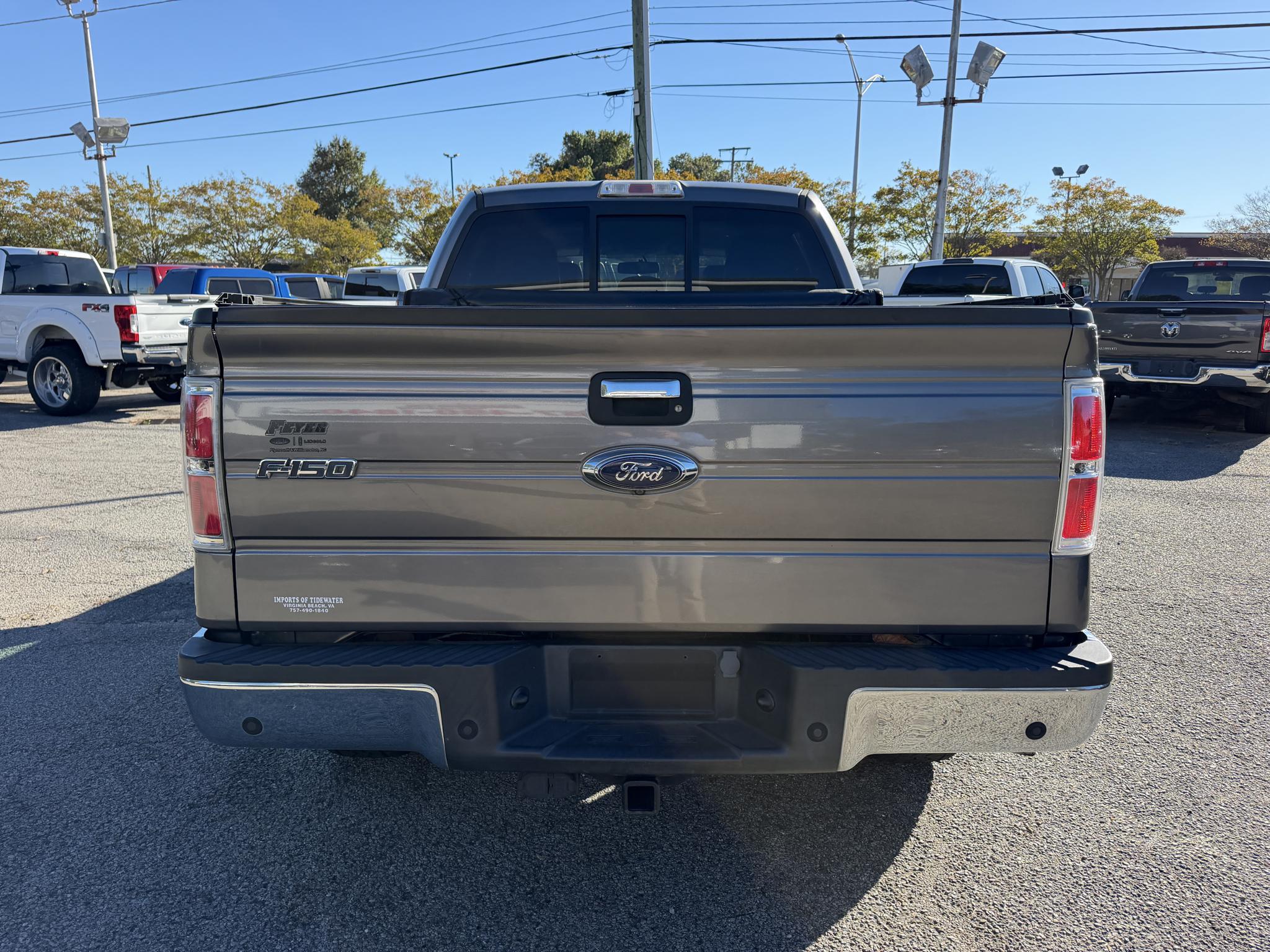 Ford F-150 4WD SuperCrew 145" XLT 2014